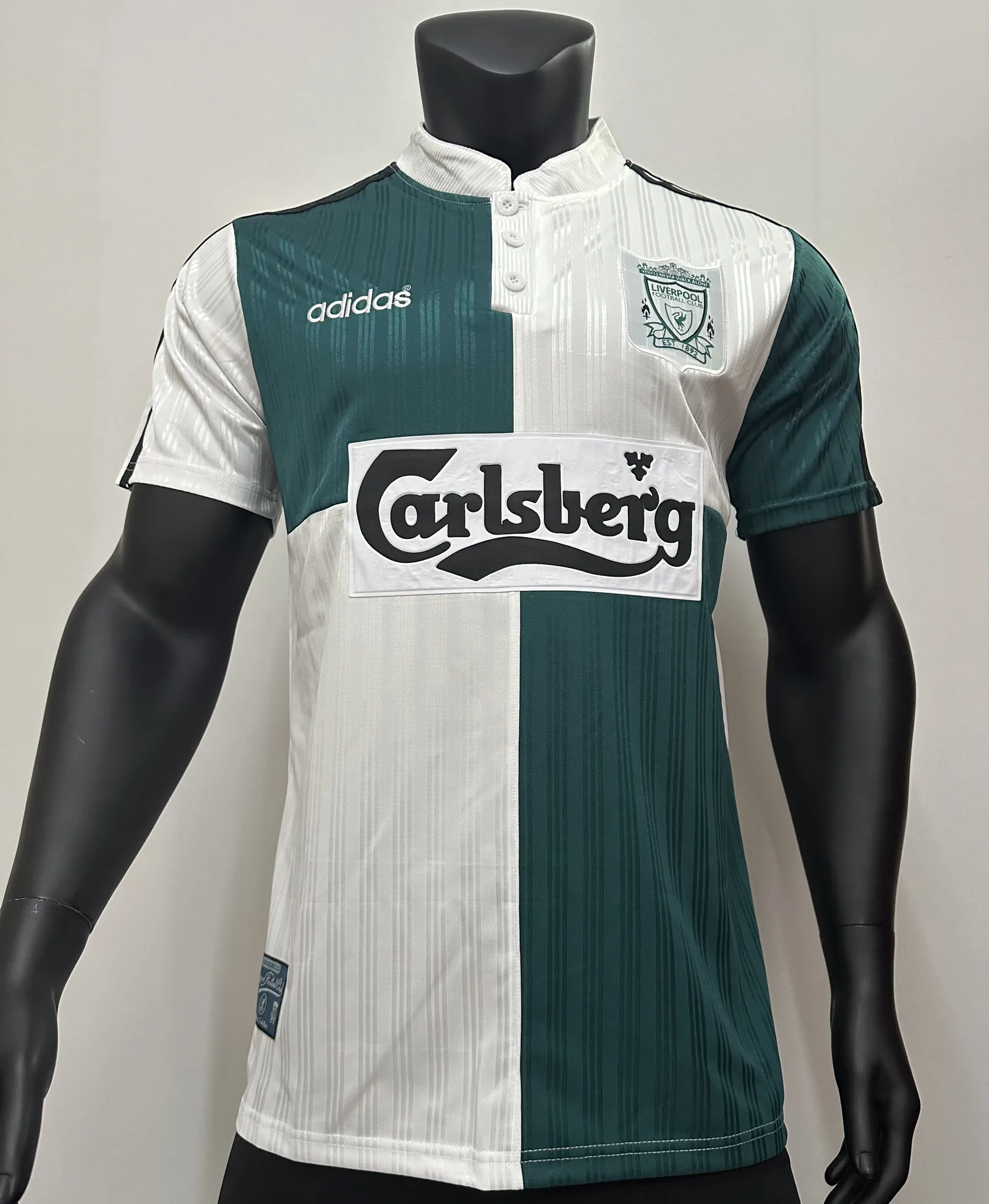 95-96 Liverpool away