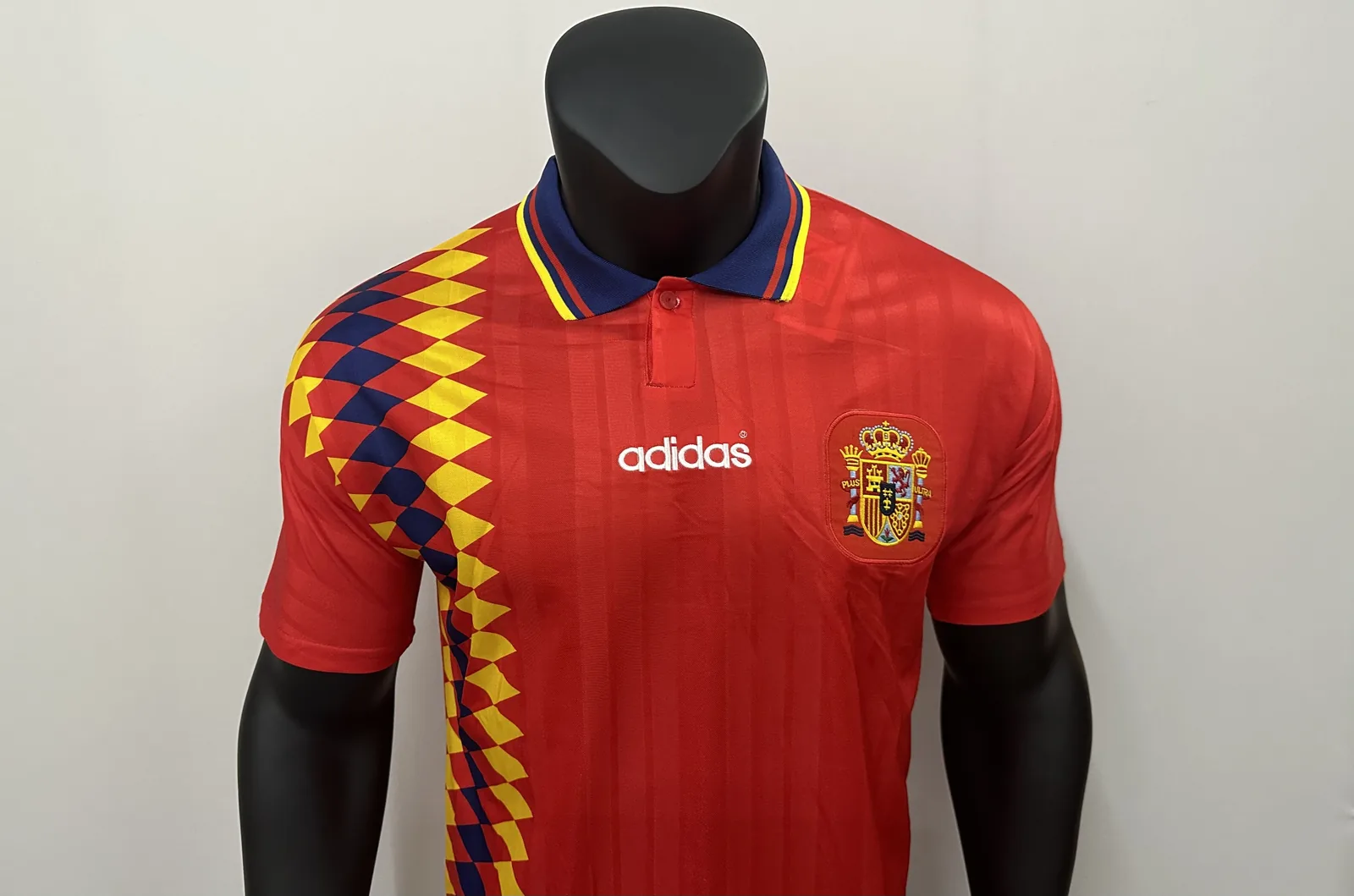 94-95 Spain home — 2