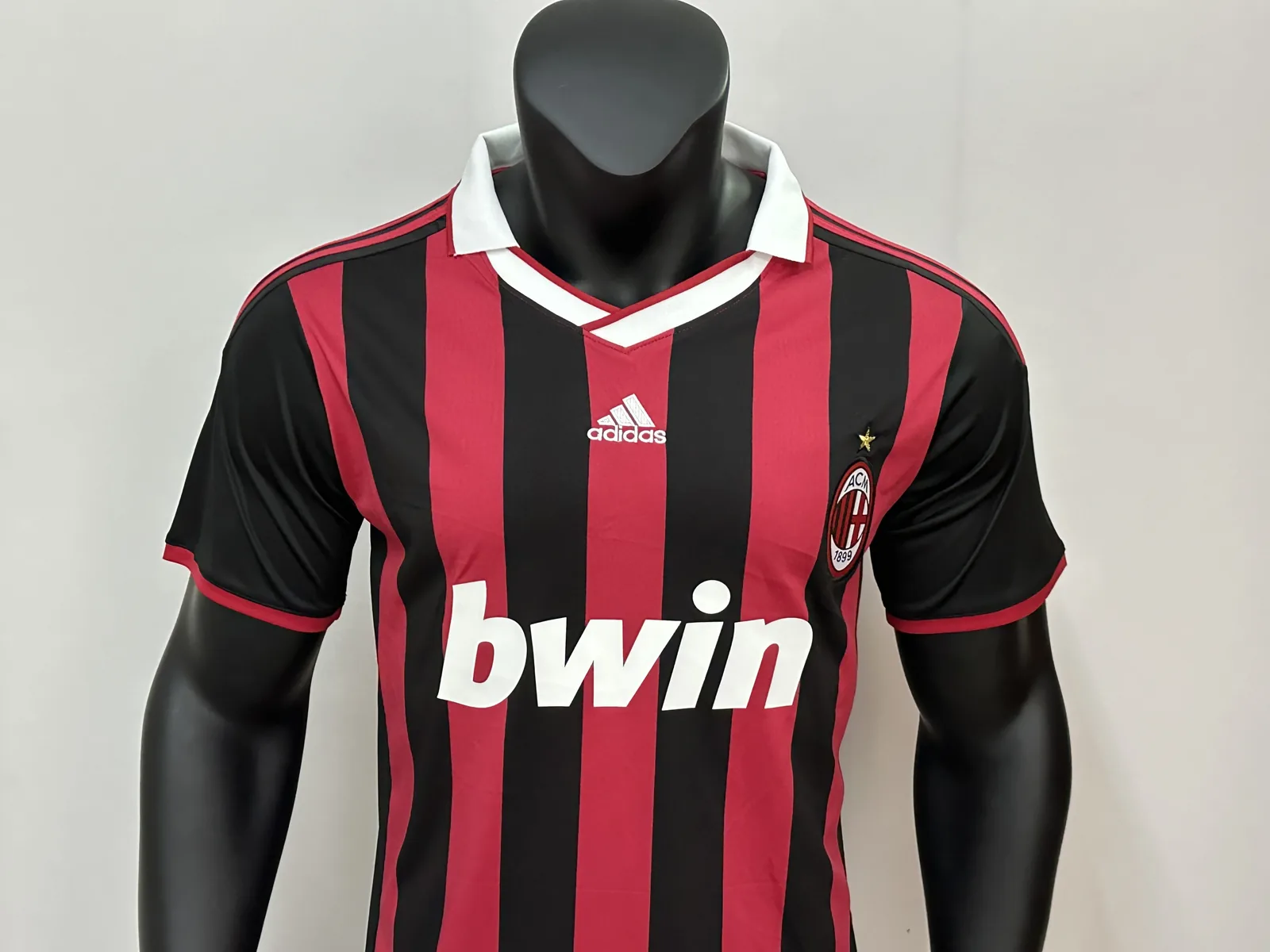 AC Milan 09/10 Home Shirt — 2