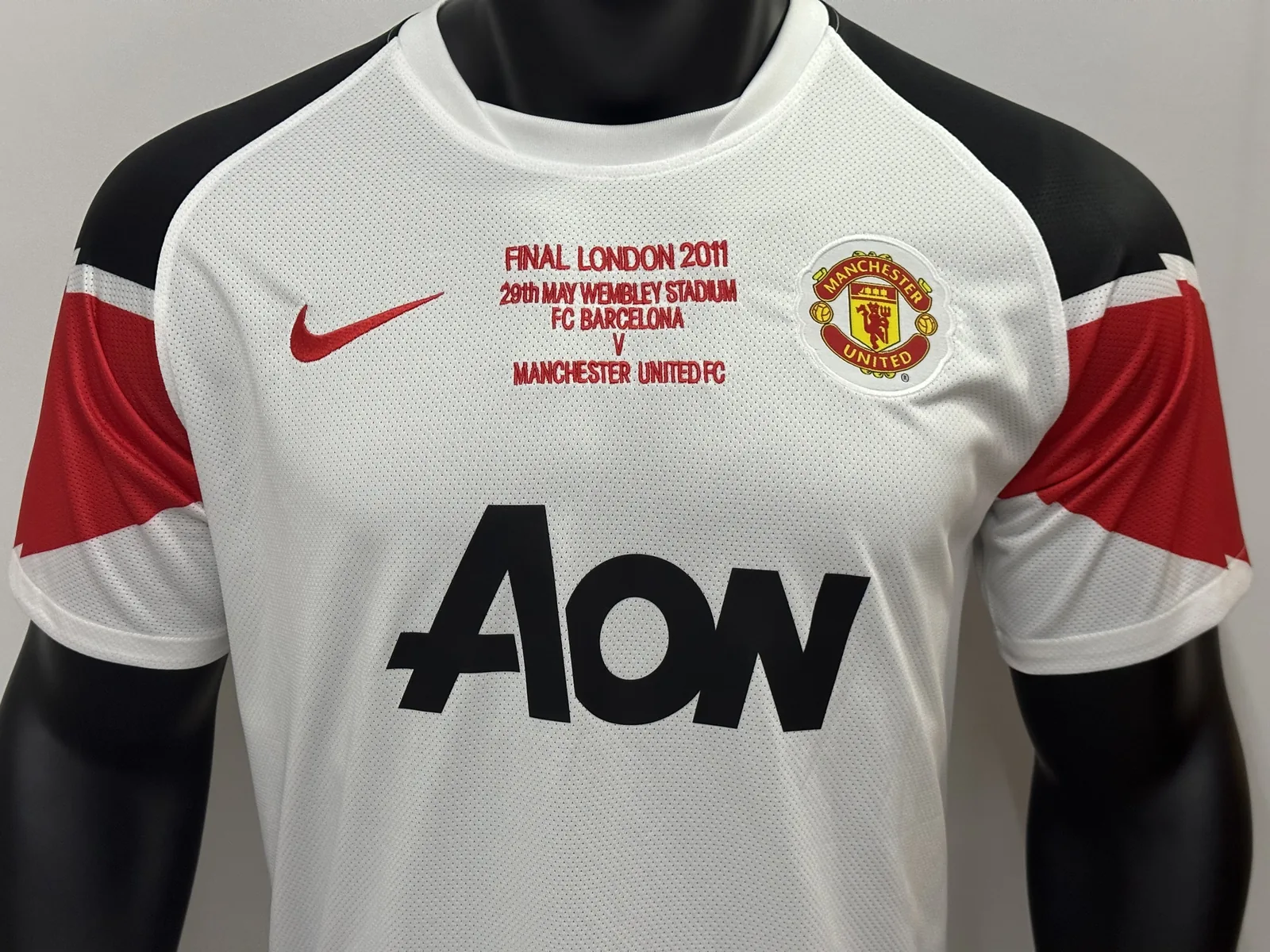 11-12 Manchester United fuera — 2