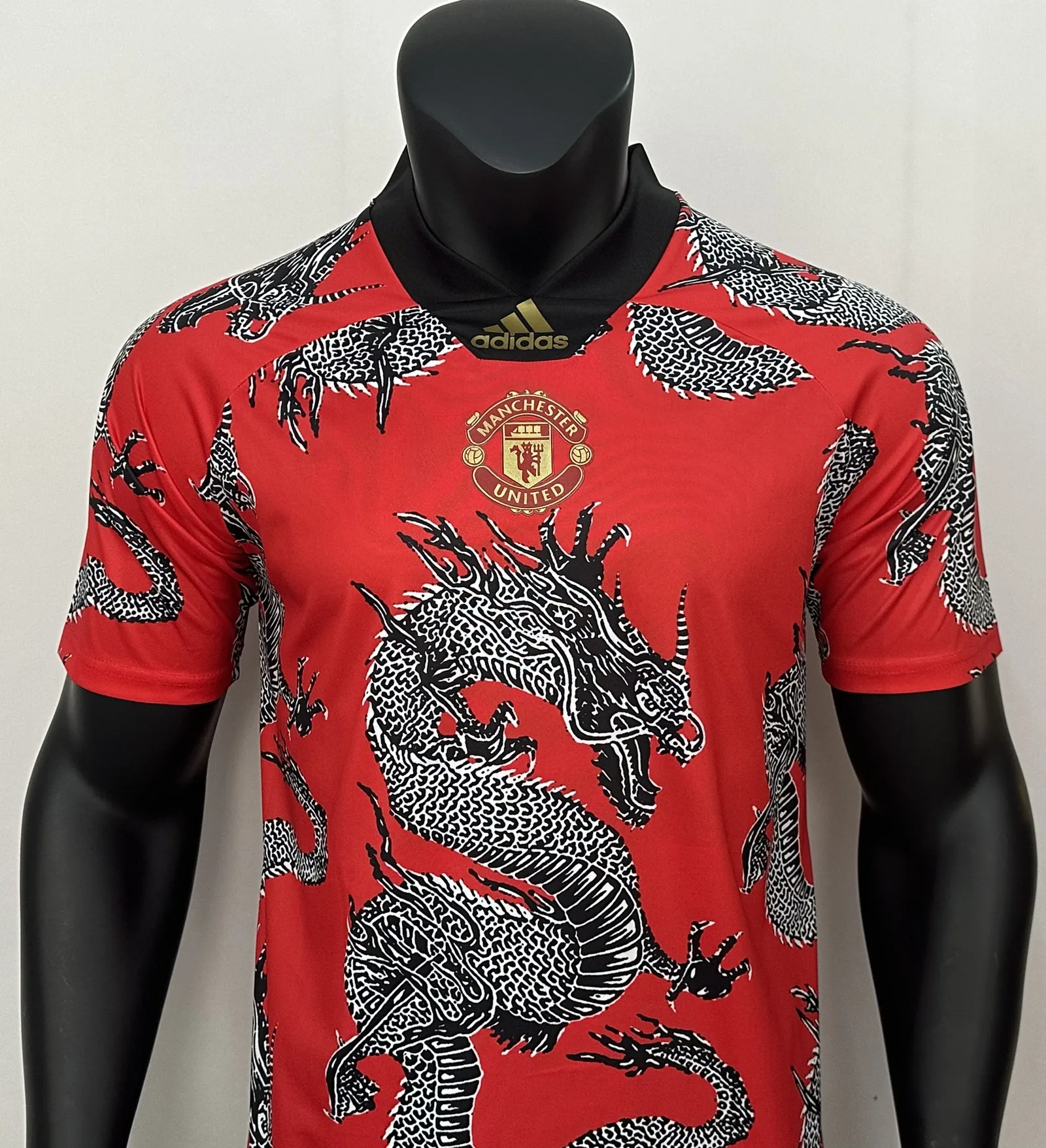 19-20 Edición especial del dragón chino del Año Nuevo del Manchester United — 2