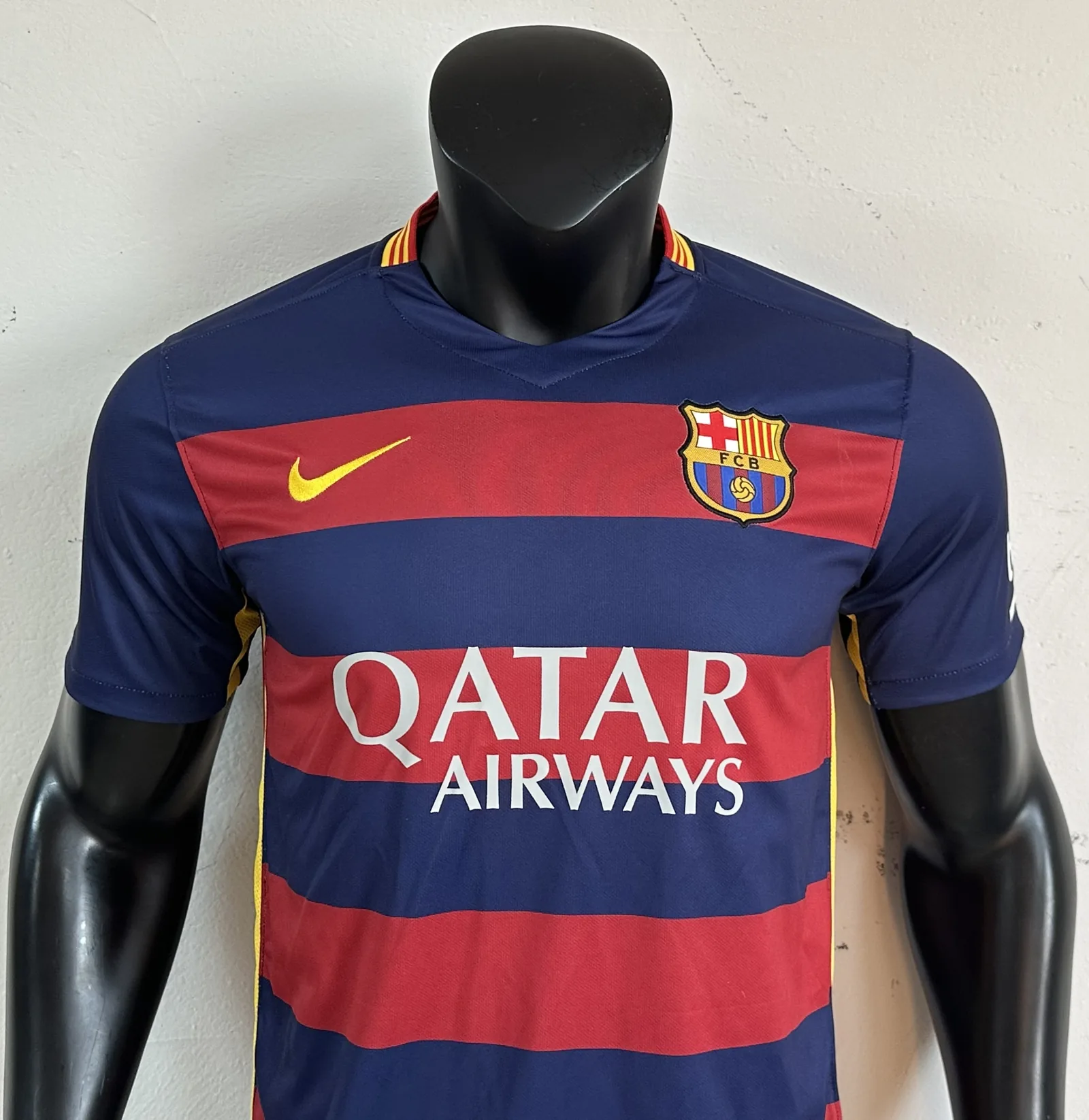 Barcelona 15/16 Home Shirt