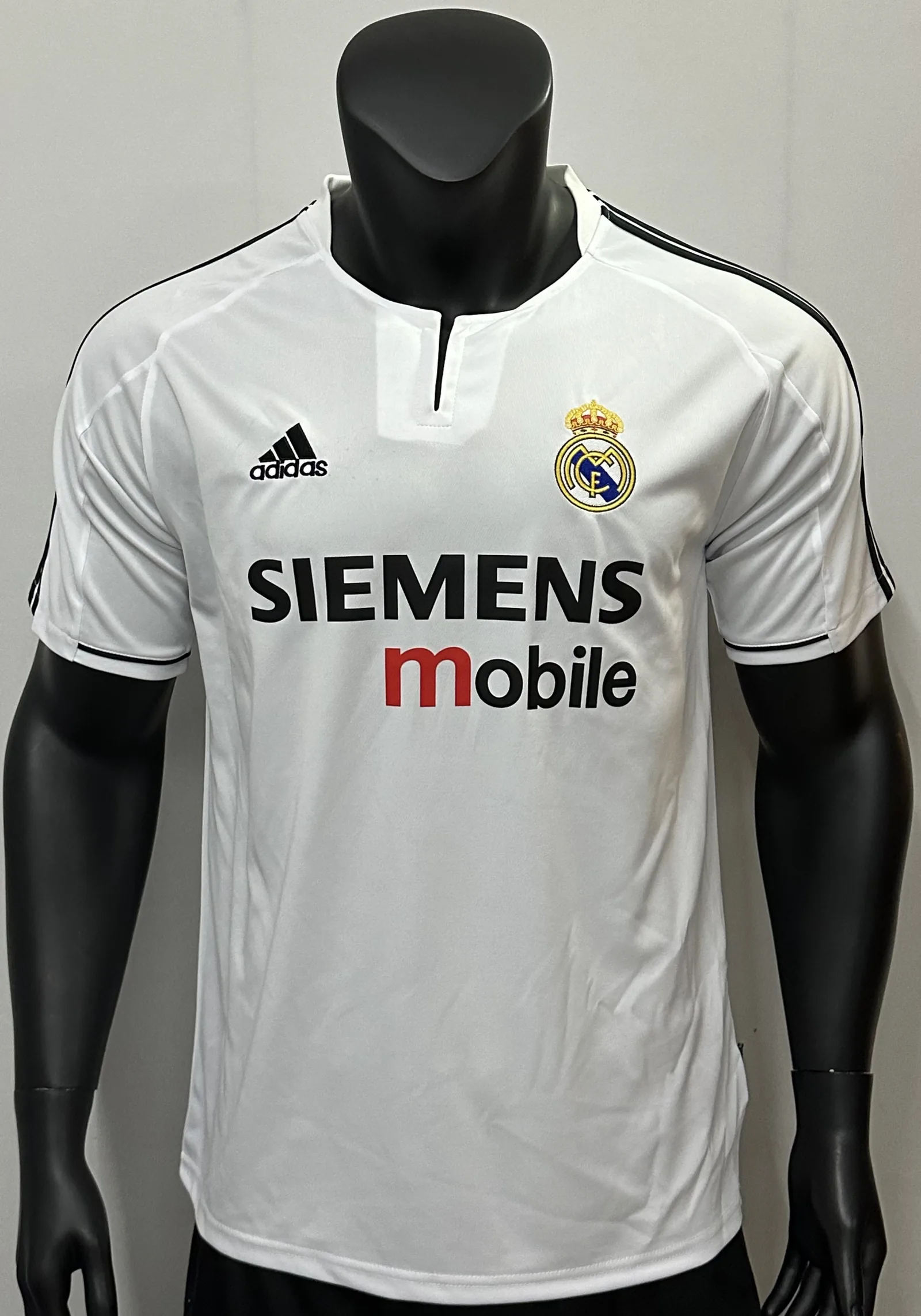 Real Madrid 03/04 Home Shirt