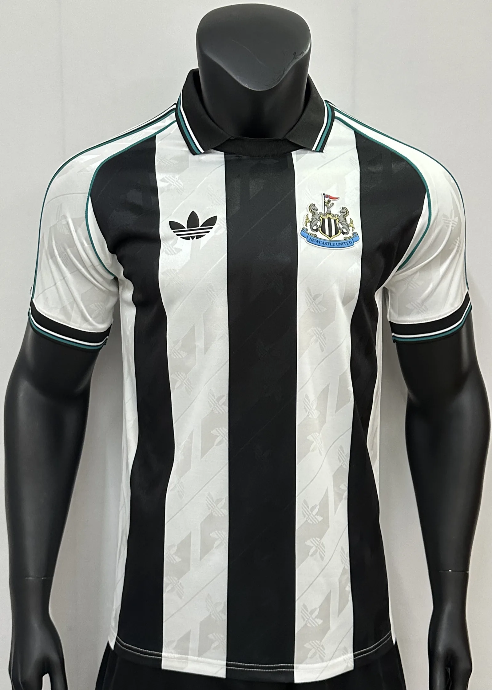 Vintage Newcastle Short Sleeve — 1