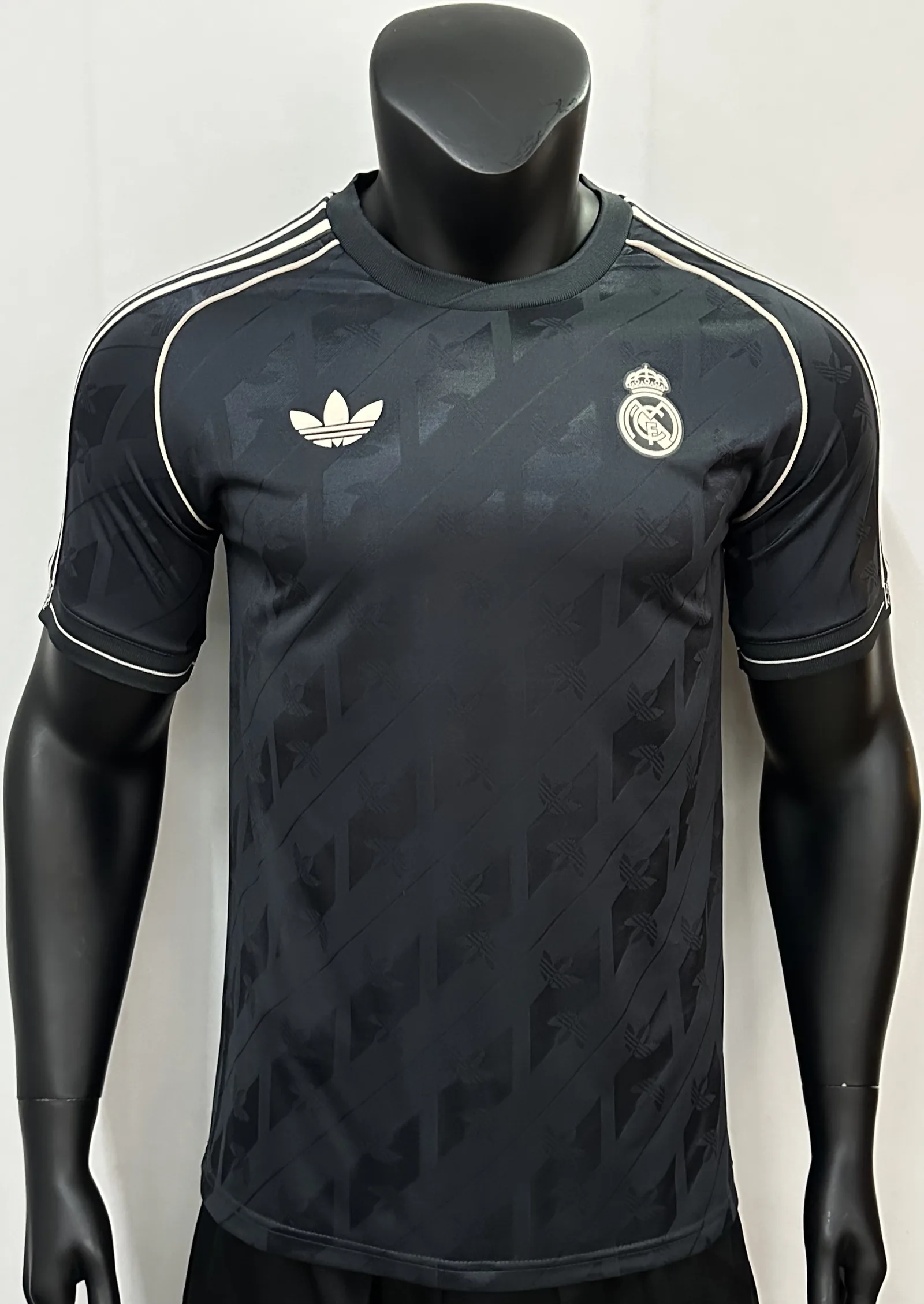 Real Madrid Casual Shirt Short Sleeve — 1