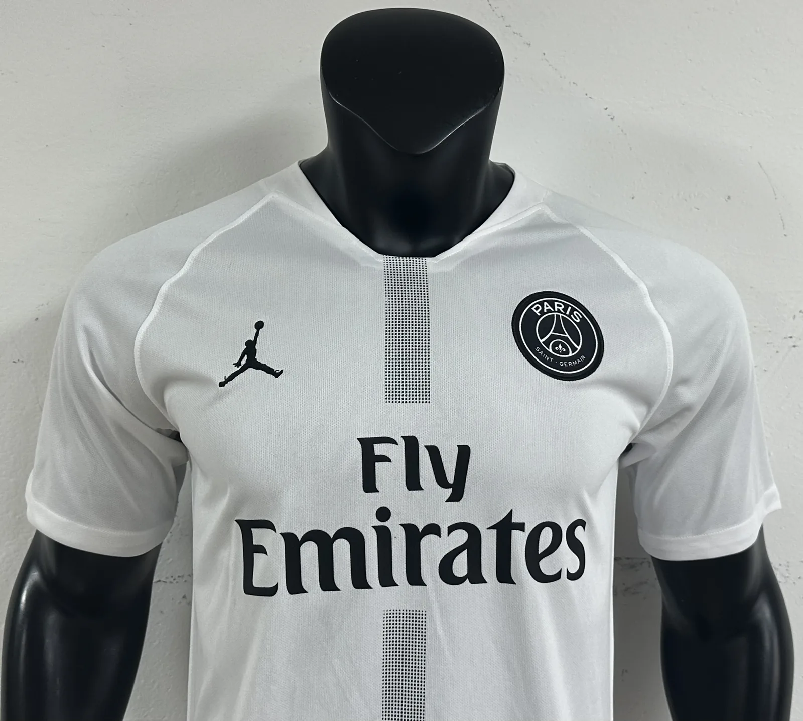 18/19 Paris-Auswärtsspiel — 2
