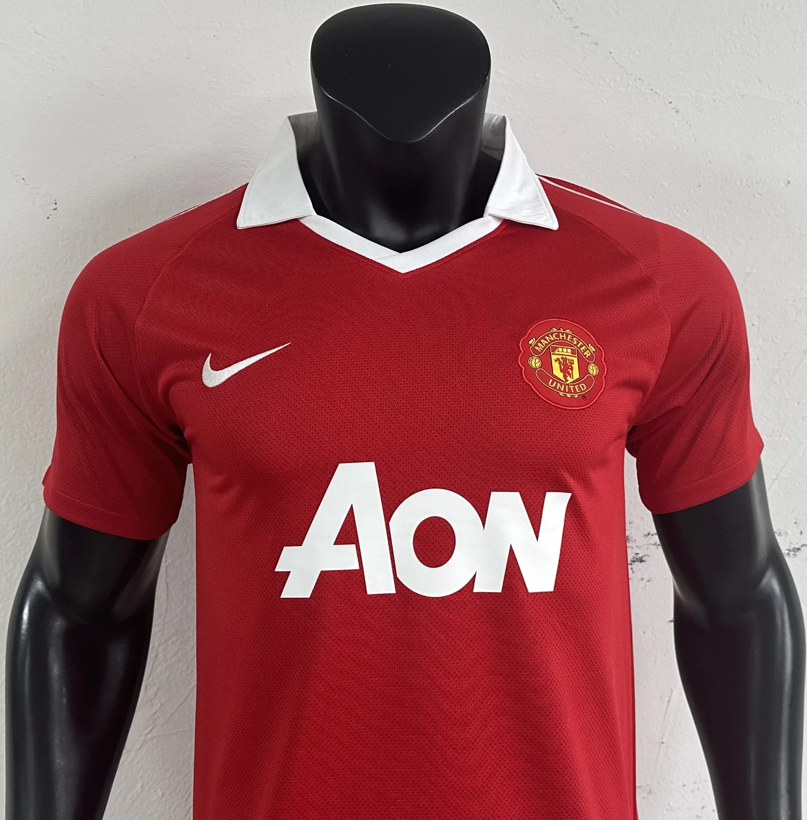 Manchester United 10/11 Home Shirt — 2