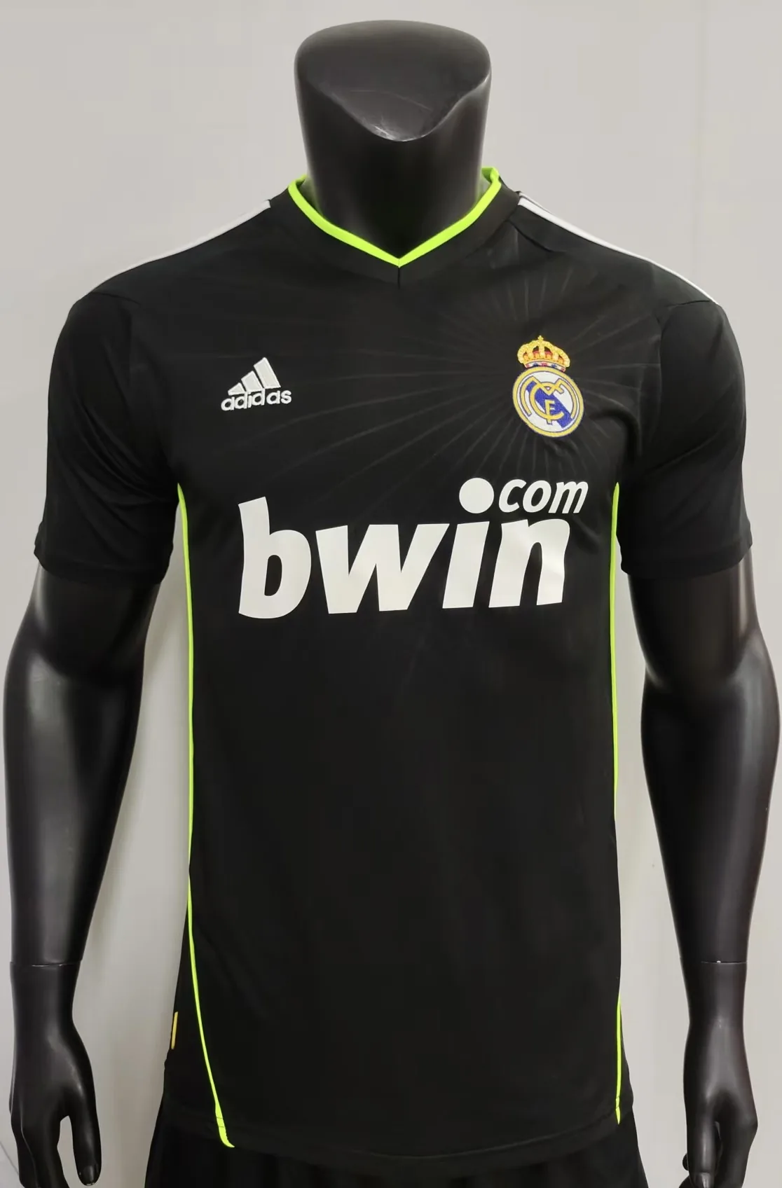 10/11 Real Madrid away game — 2