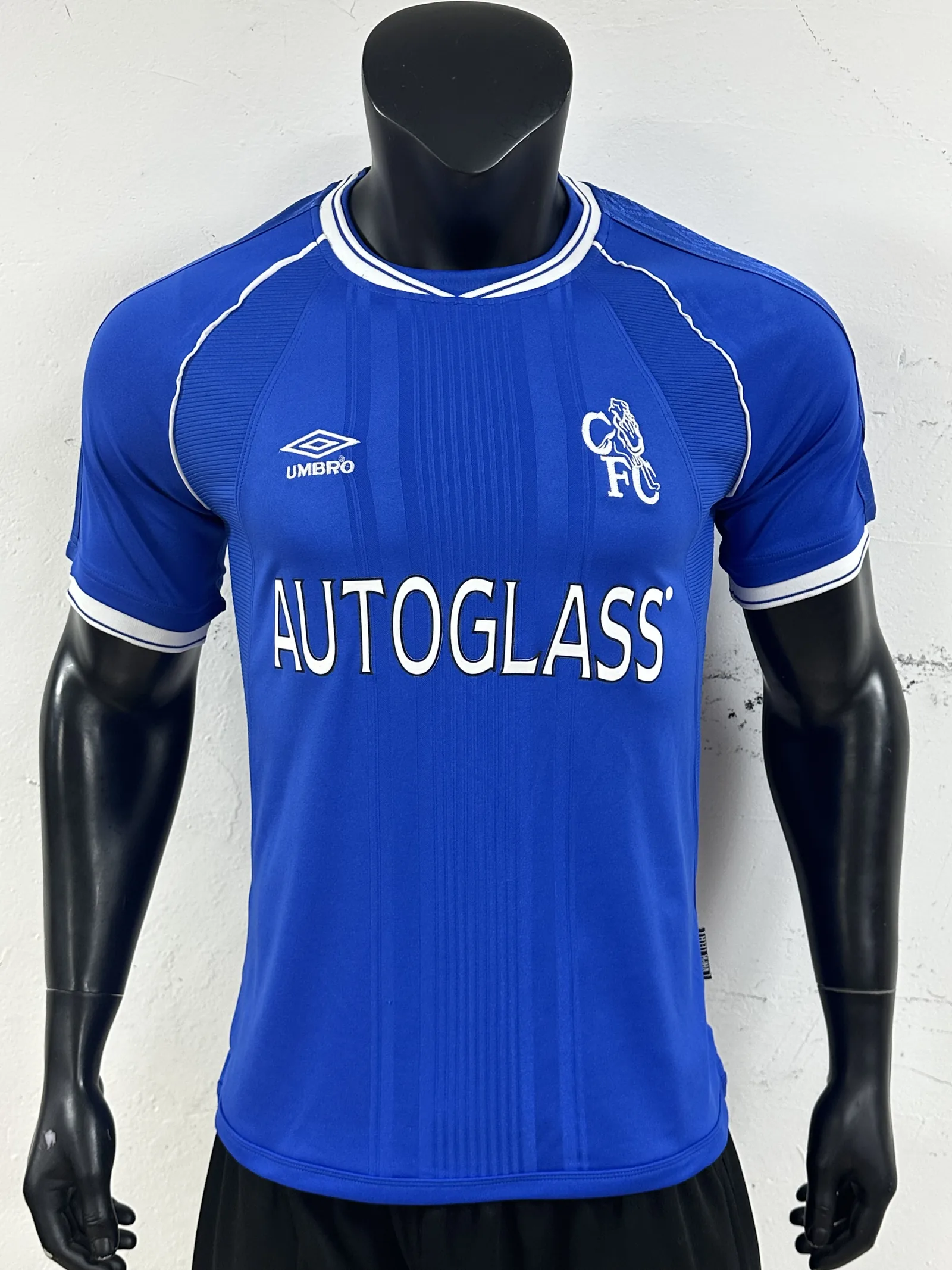 99/01 Chelsea zu Hause