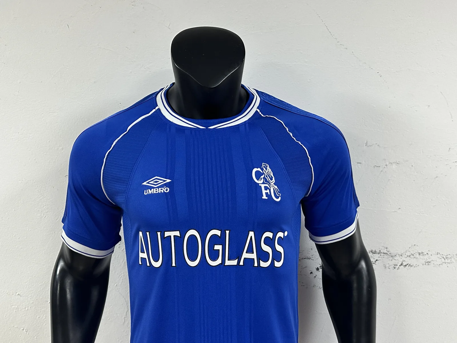 99/01 Chelsea zu Hause — 2