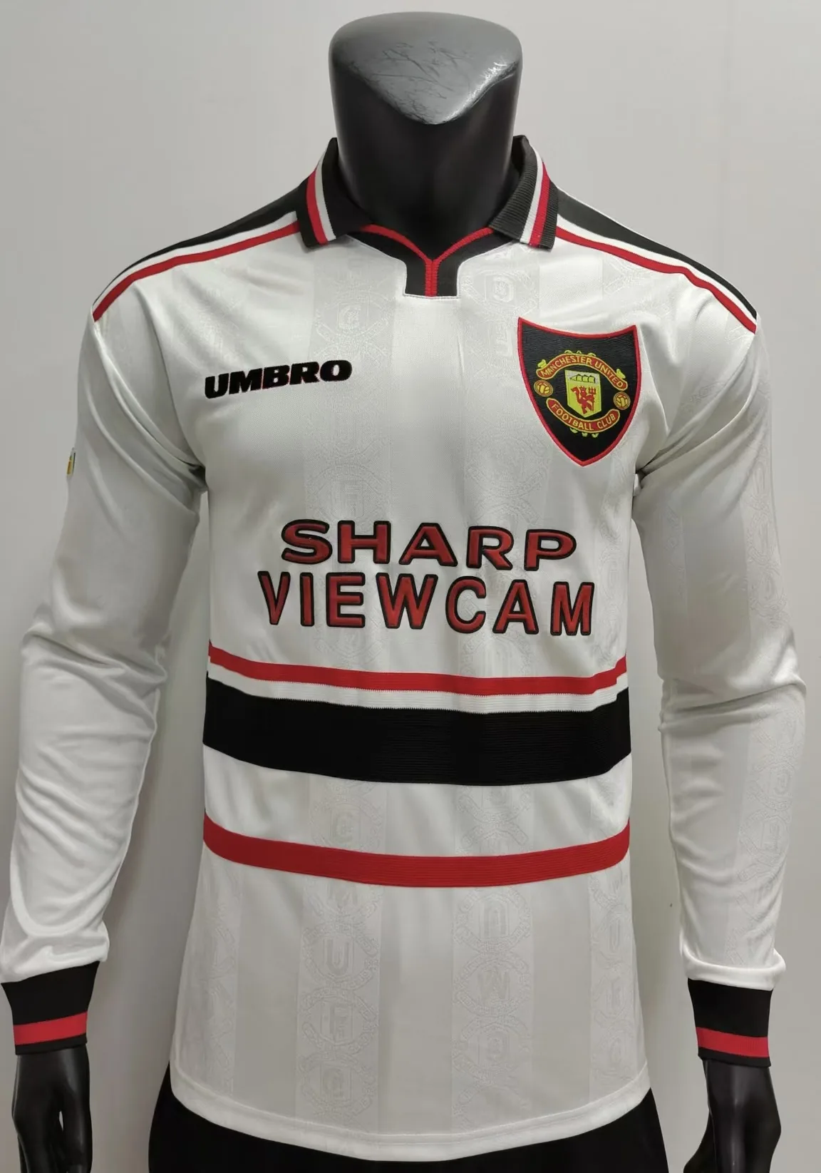98/99 long sleeve Manchester United away