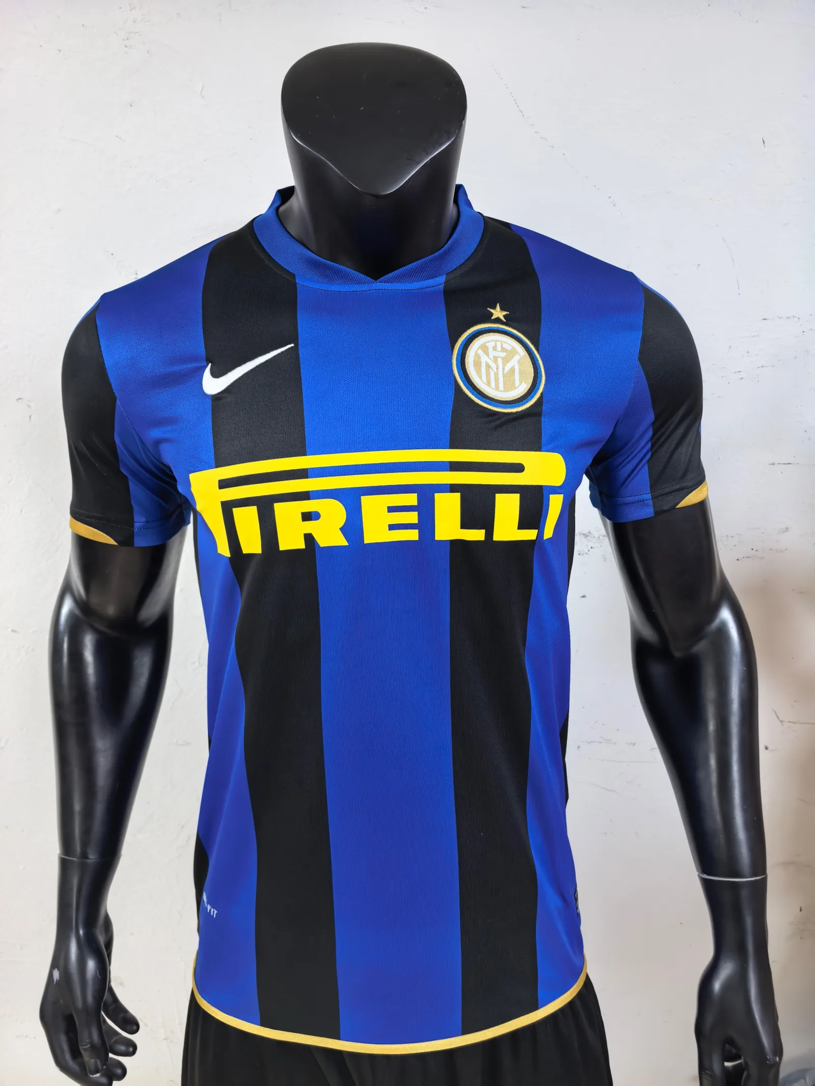 Inter Milan 08/09 Home Shirt