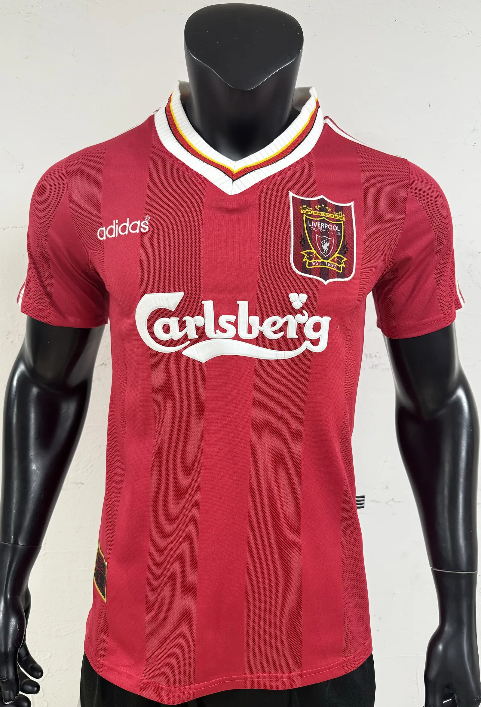 Liverpool 95/96 Home Shirt
