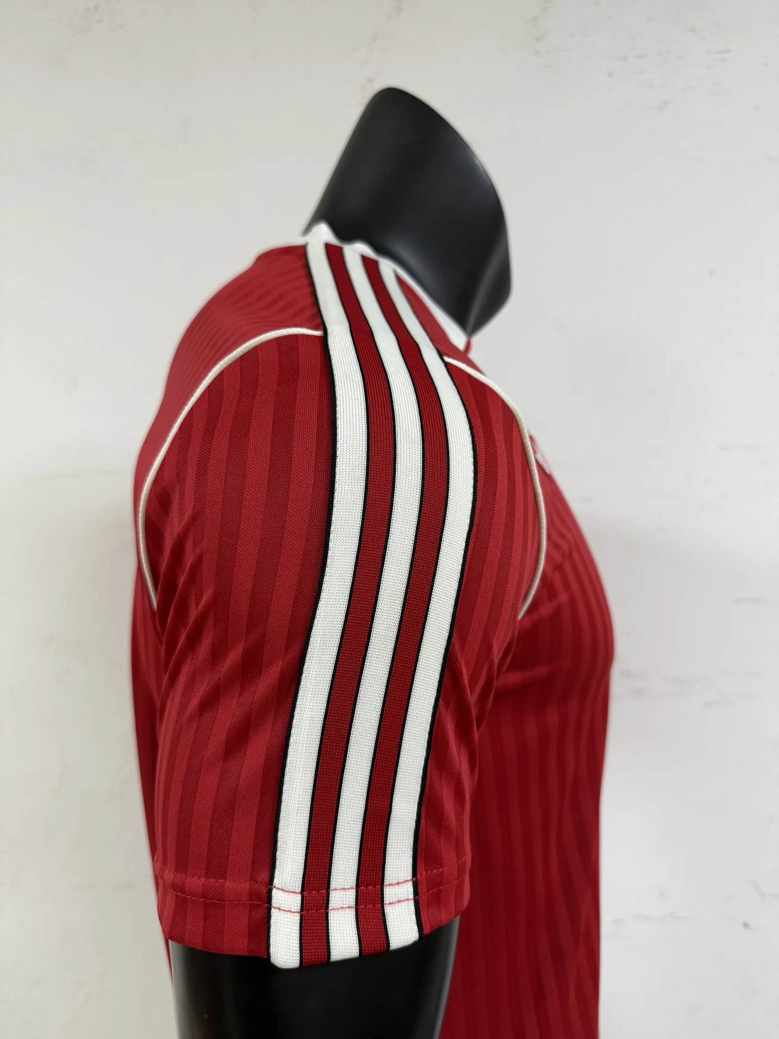 Classic Shamrock Manchester United Retro — 2