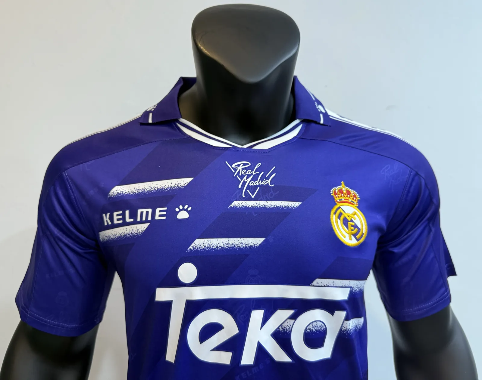 94-96 Real Madrid Auswärtsspiel — 2