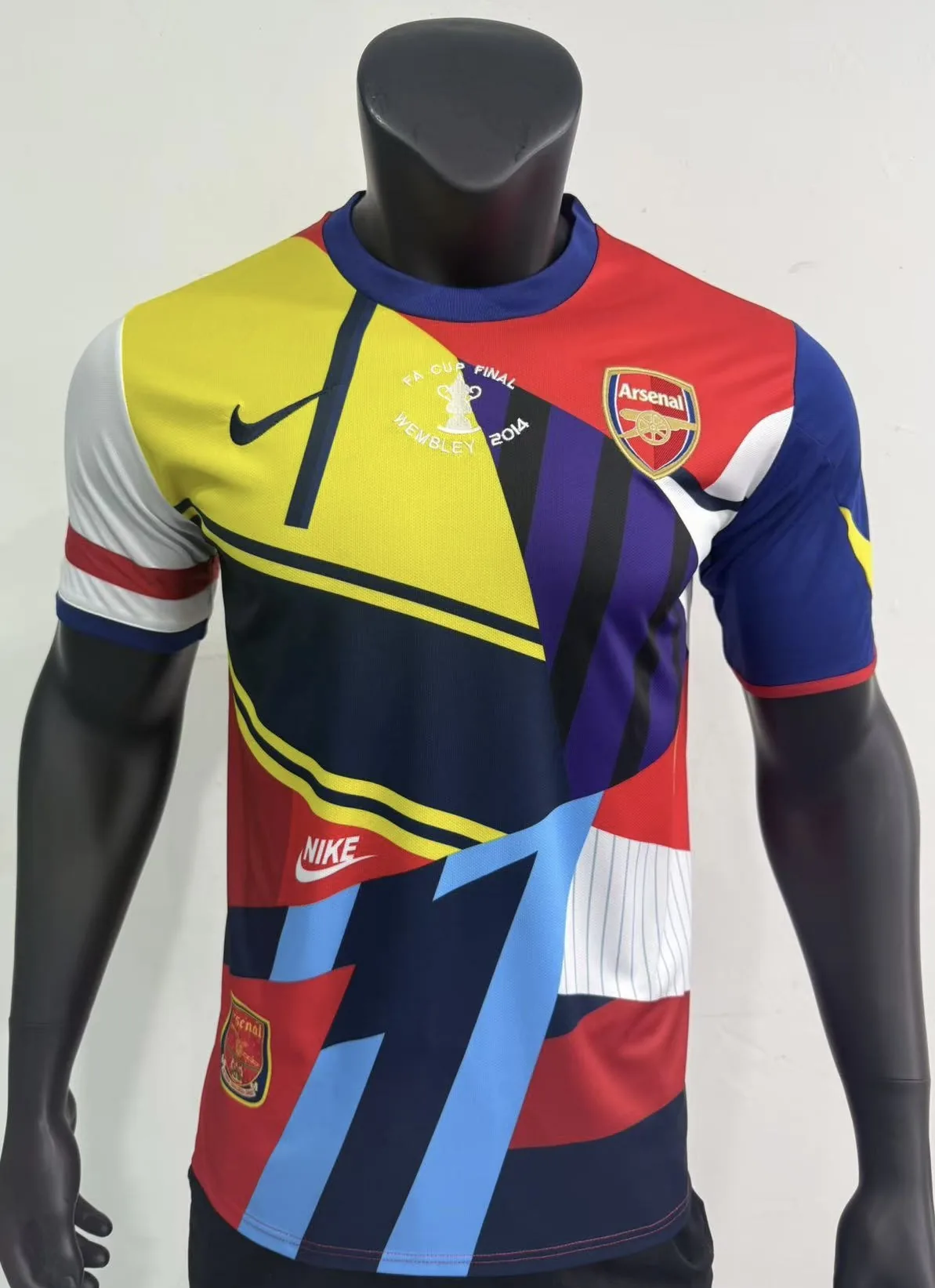 Arsenal 2014 Commemorative Shirt — 1