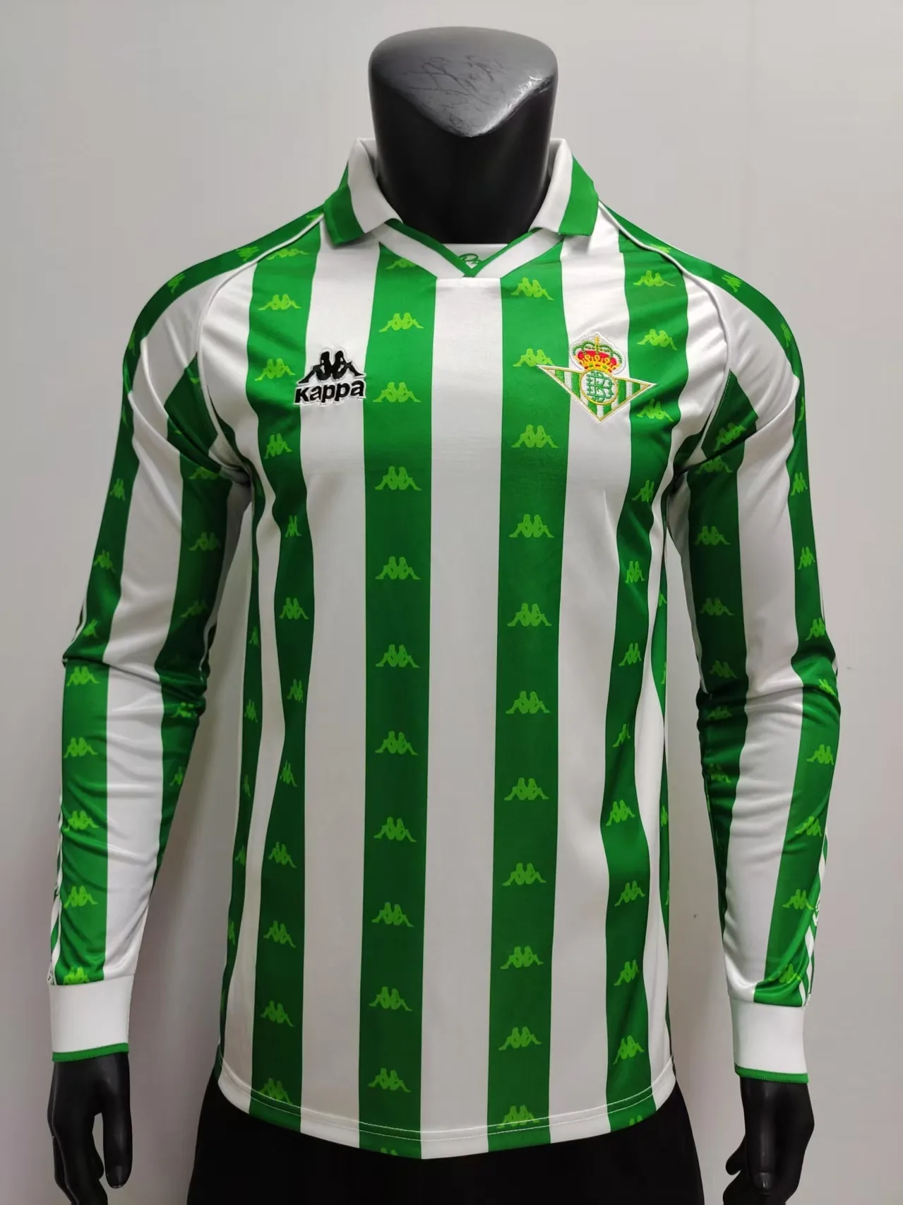 95-97 long sleeve Real Betis home