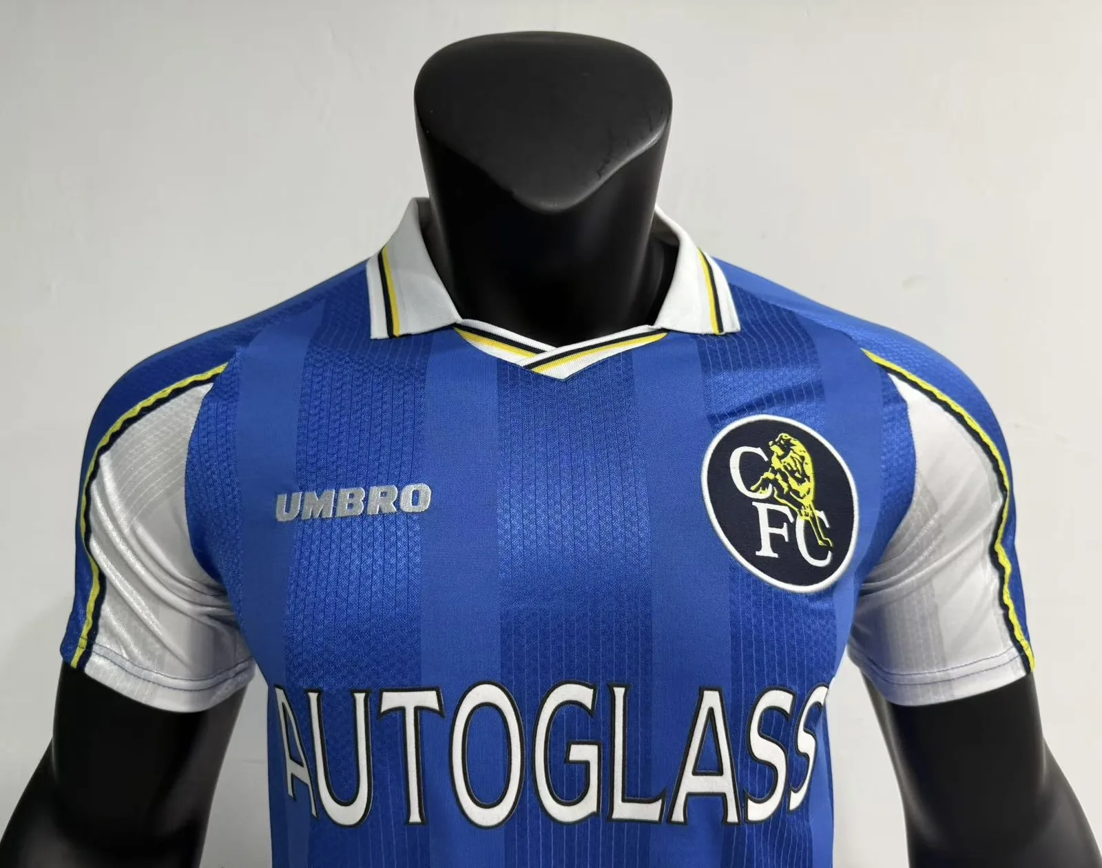 97-99 Chelsea home — 2