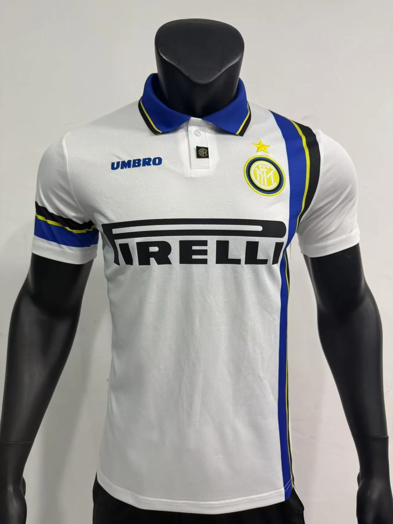 97-98 Inter Milan away game