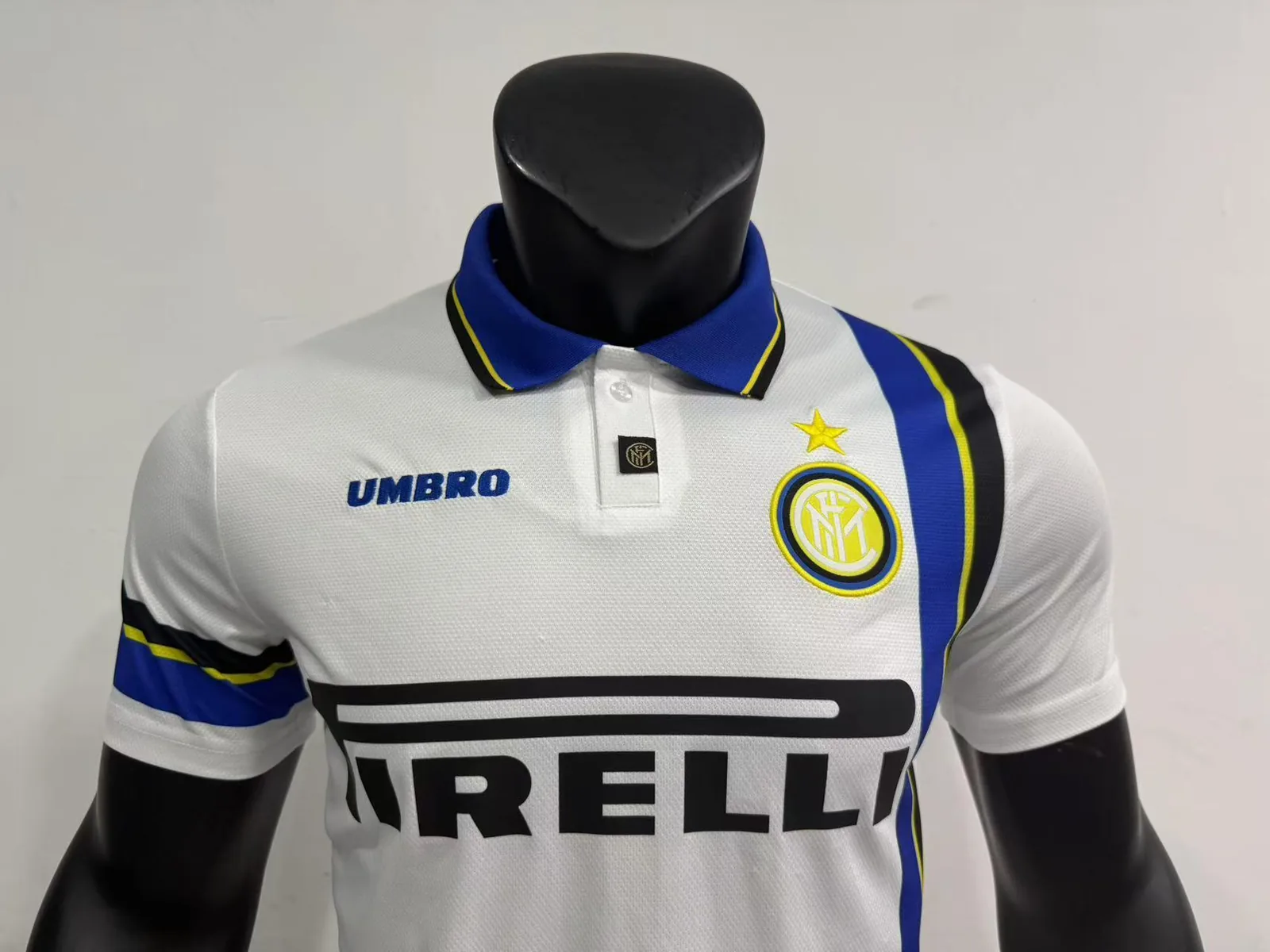 97-98 Inter Milan away game — 2