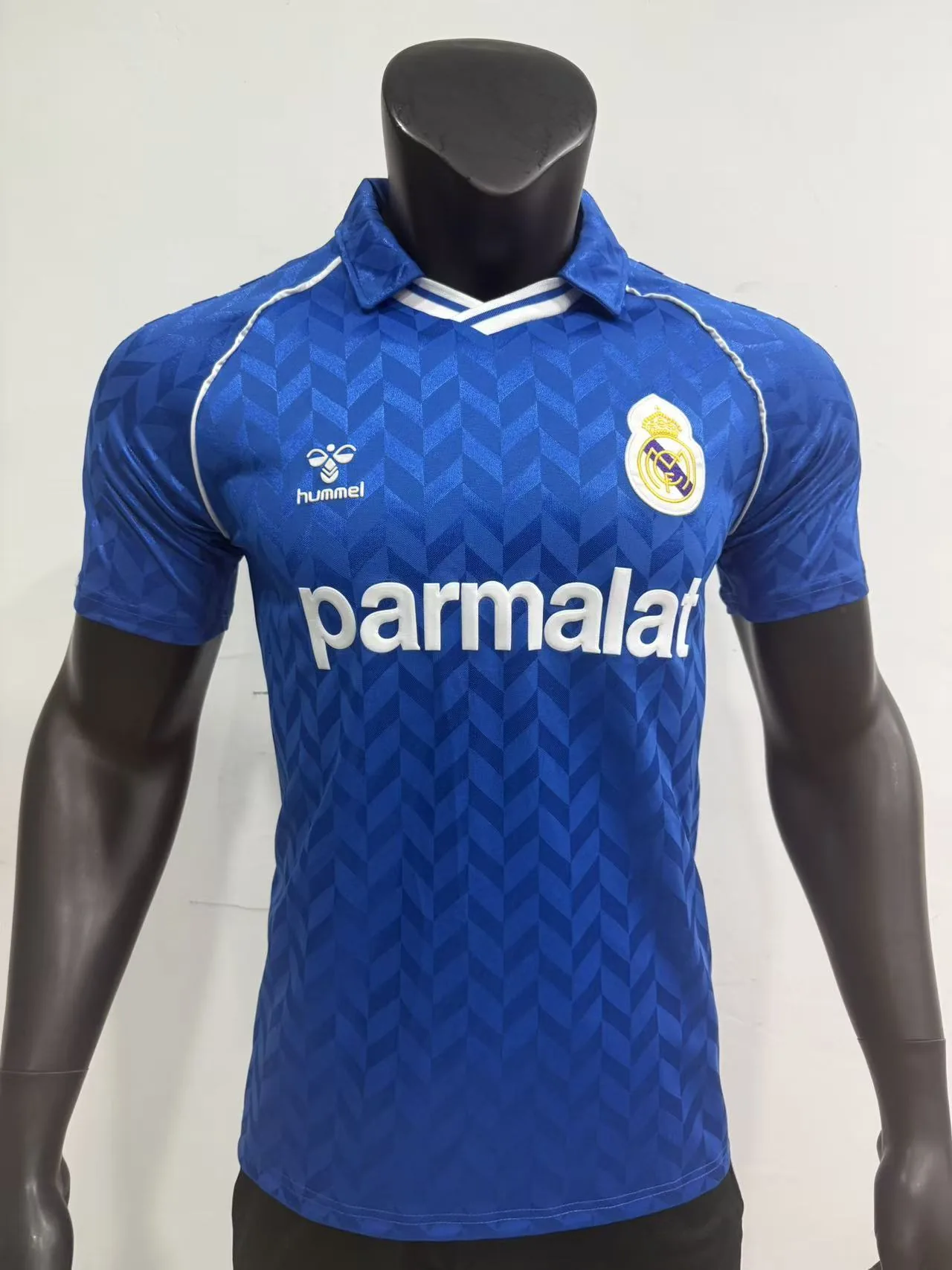 86-87 Real Madrid away game — 1
