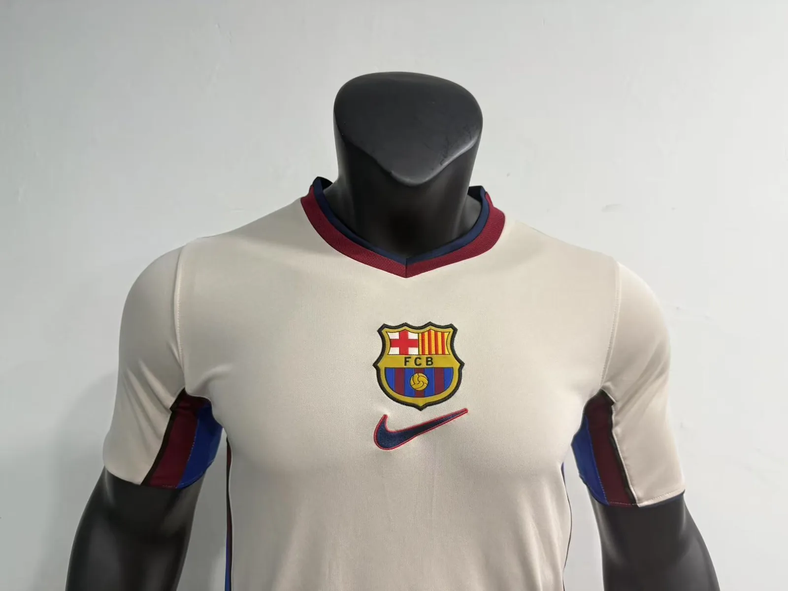 98-99 Barcelona away game — 2