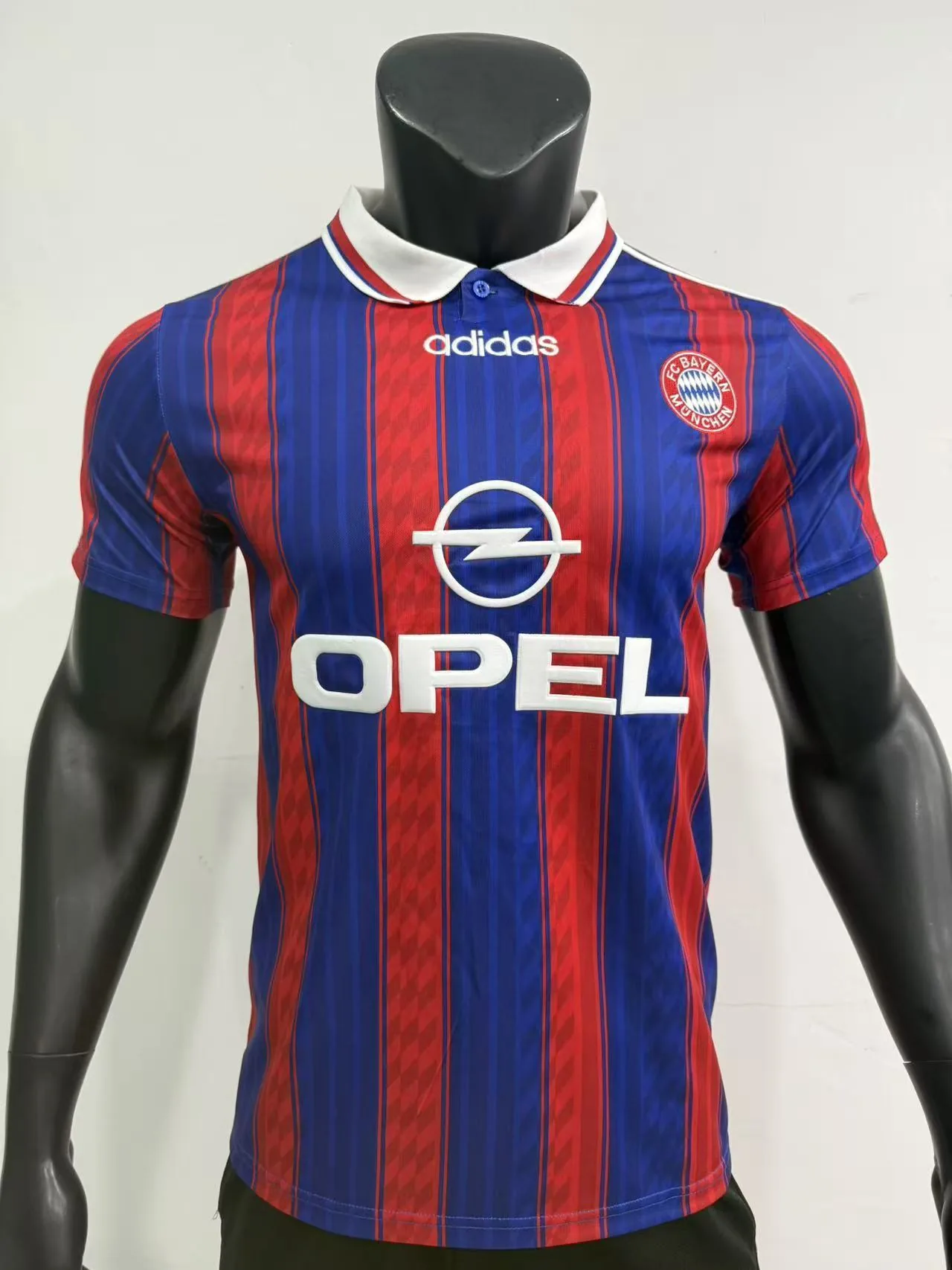 Bayern Munich 95/97 Home Shirt