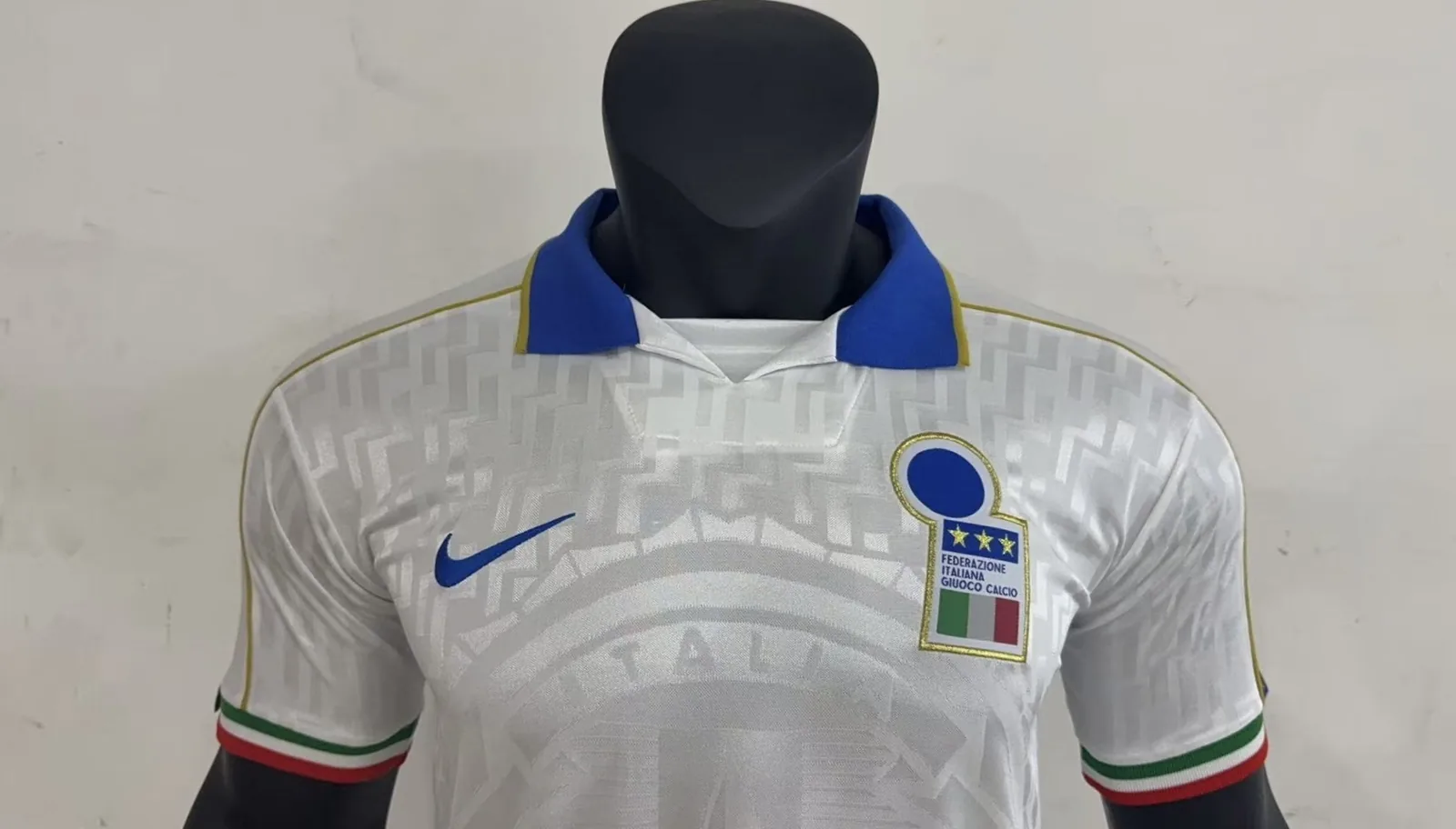 95-96 Italy away game — 2