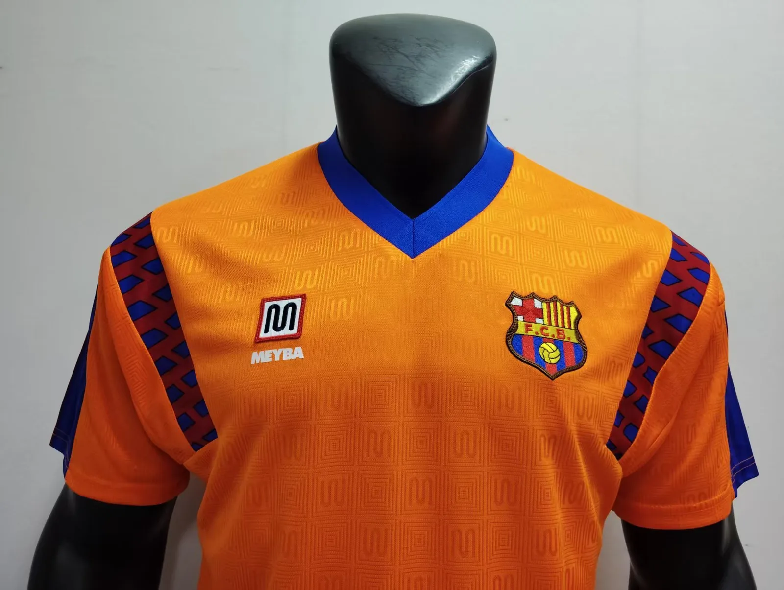 91-92 Barcelona away game — 2