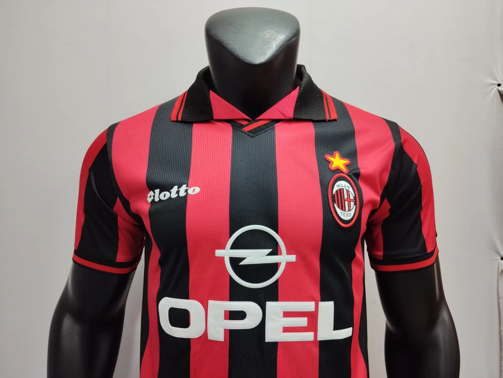 AC Milan 97/98 Home Shirt — 2