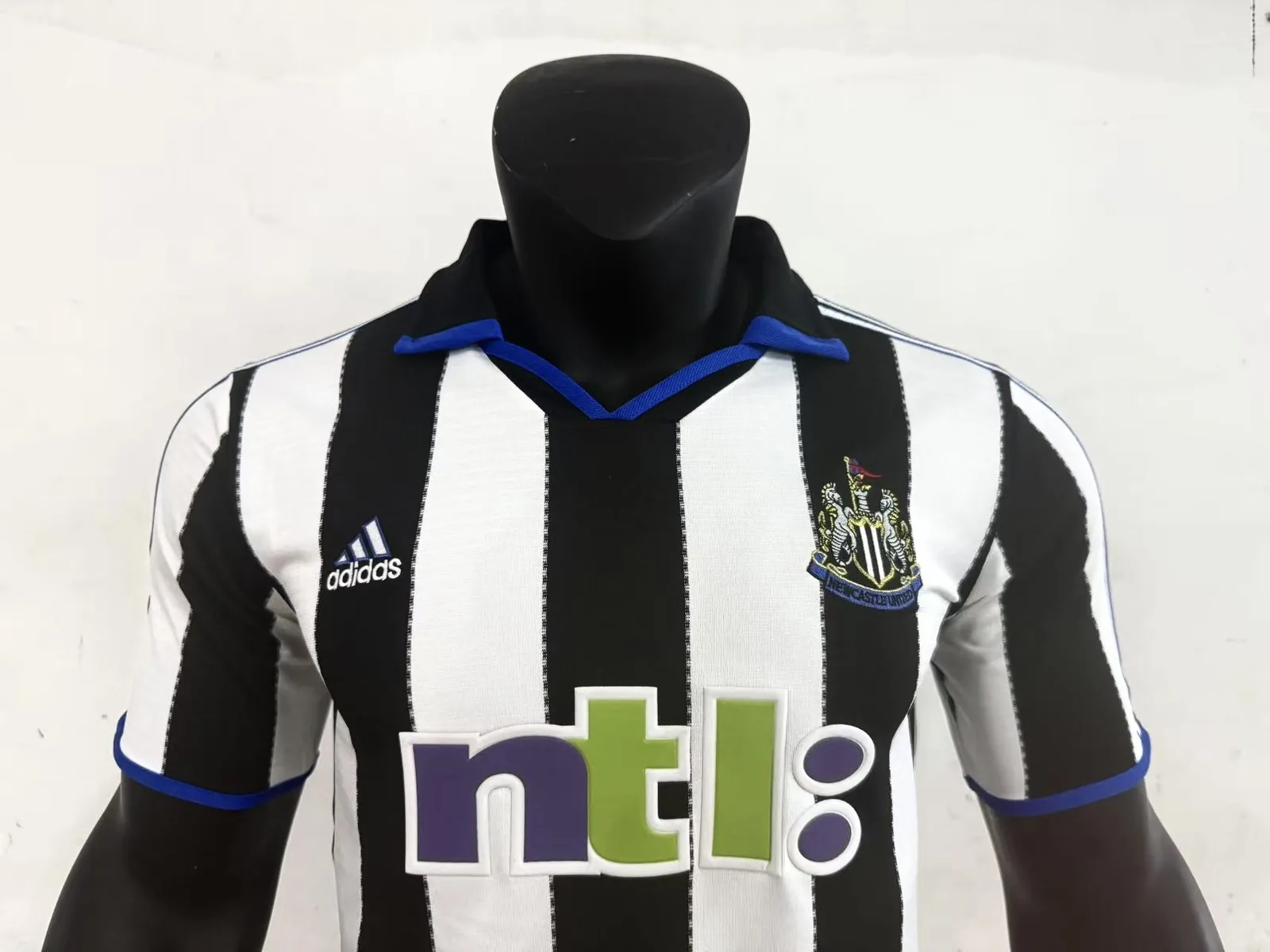 Newcastle United Maillot 00/01 Domicile — 2