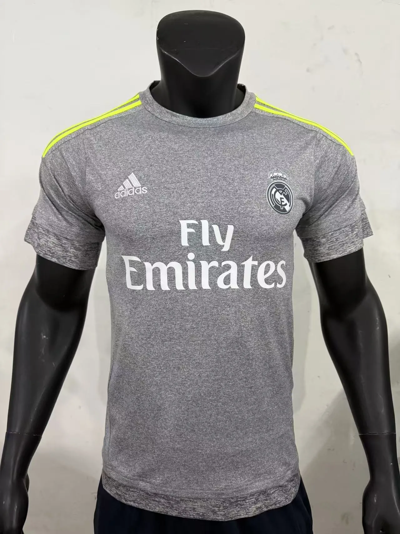 15-16 Real Madrid away game