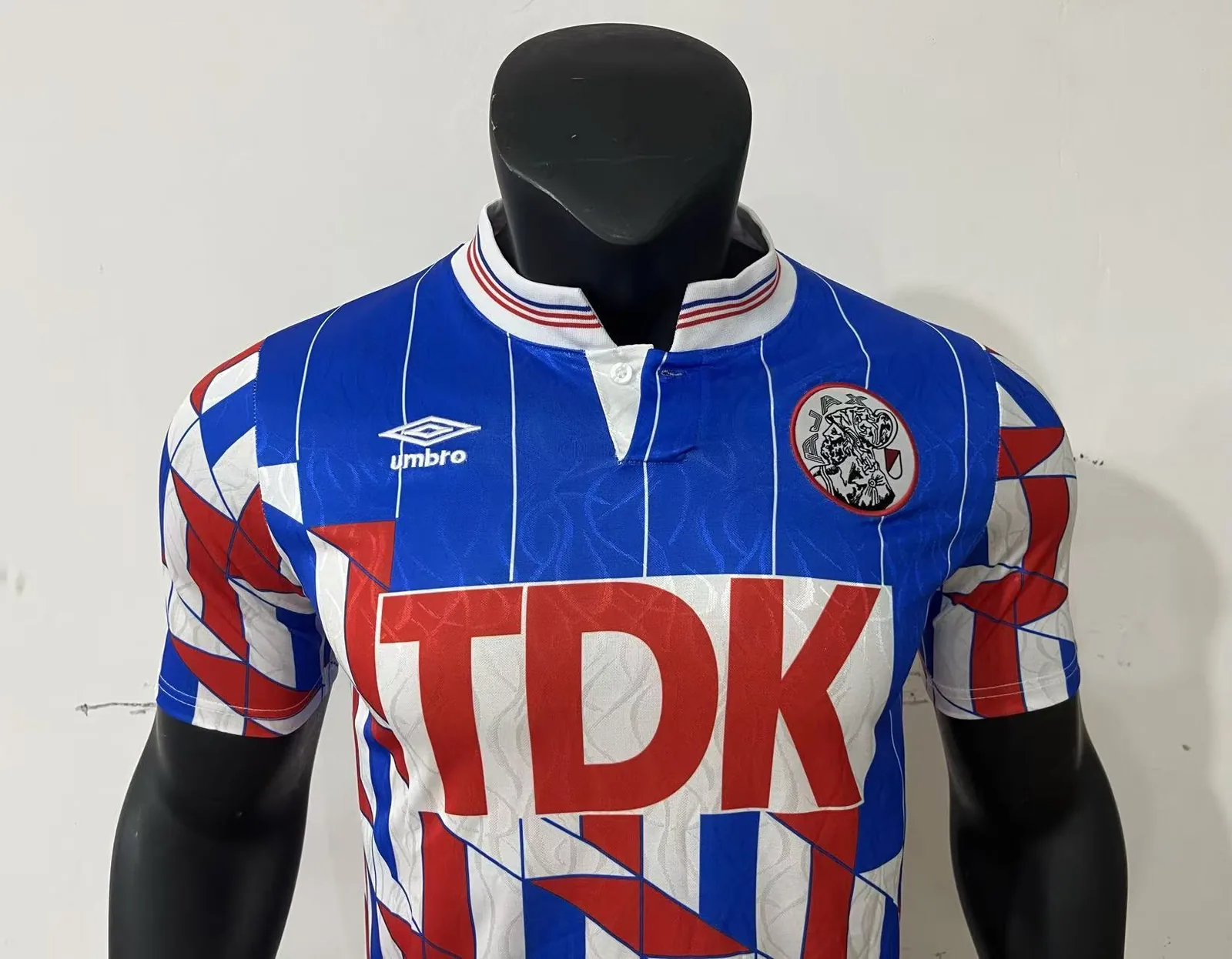 89−90 Ajax away game — 2