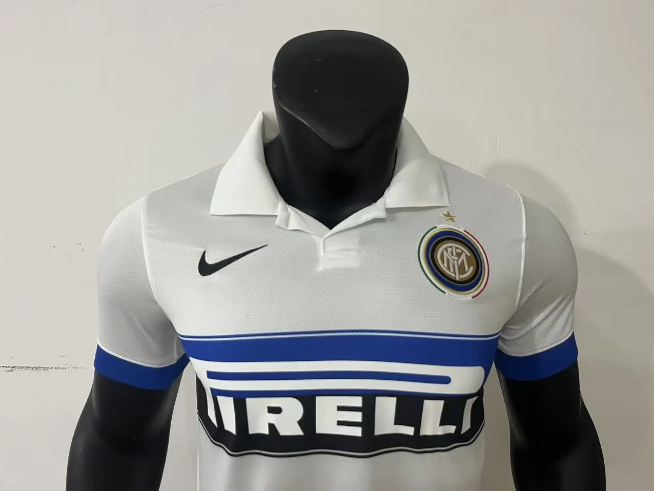 09−10 Inter Milan away game — 2