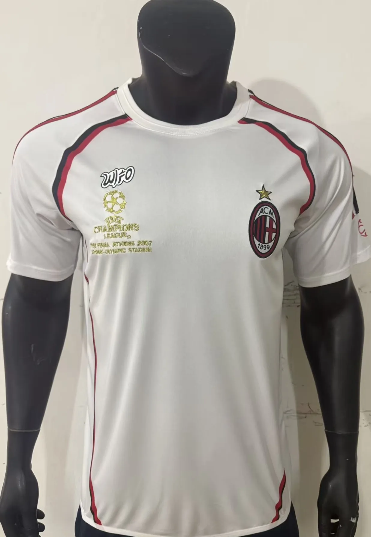 06-07AC Champions League training uniform