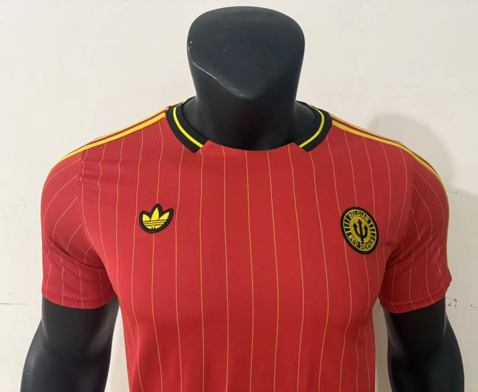 Bélgica Camiseta 26/27 Retro Roja — 2