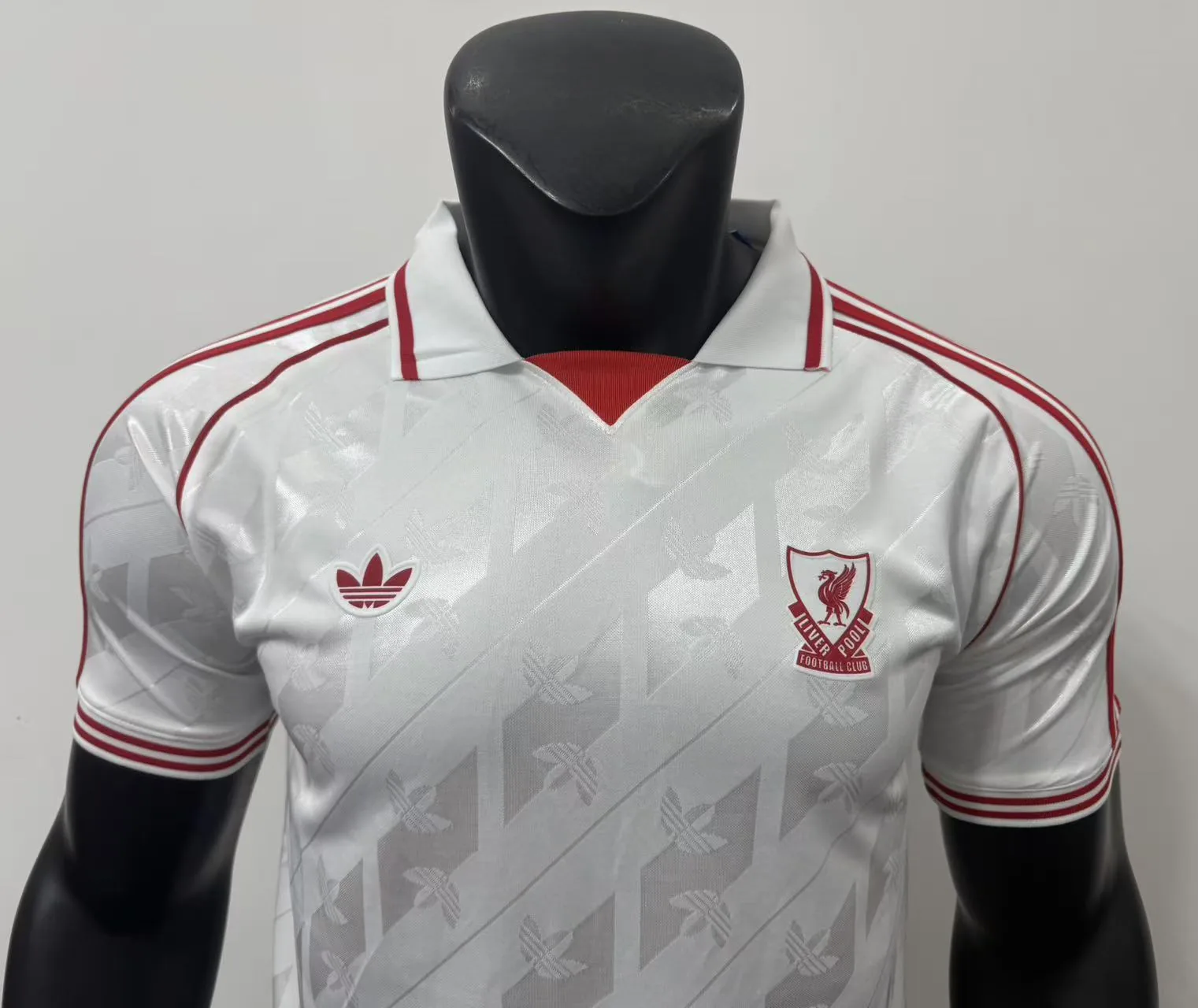 Liverpool Maillot 26/27 Rétro Blanc — 2