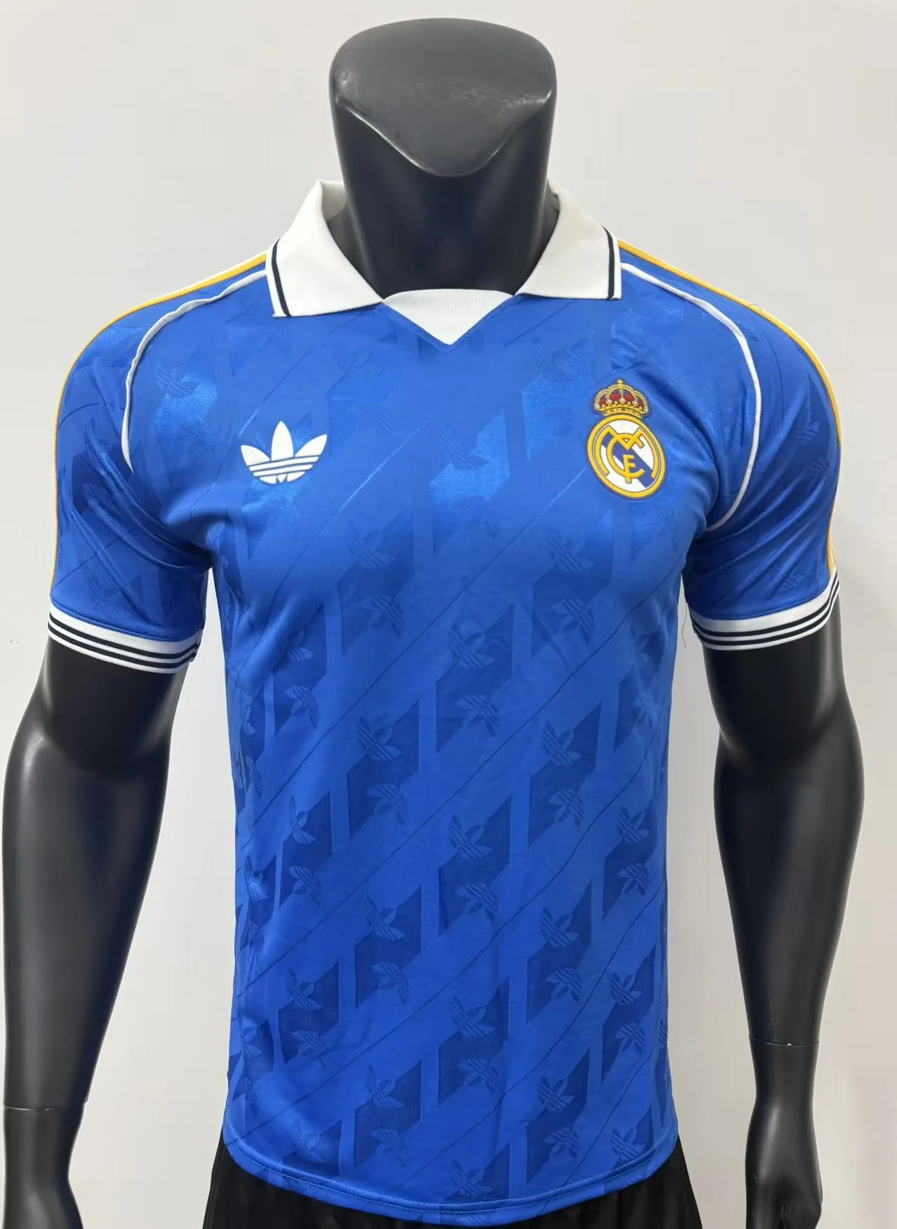 Real Madrid 26/27 Retro Shirt Blue