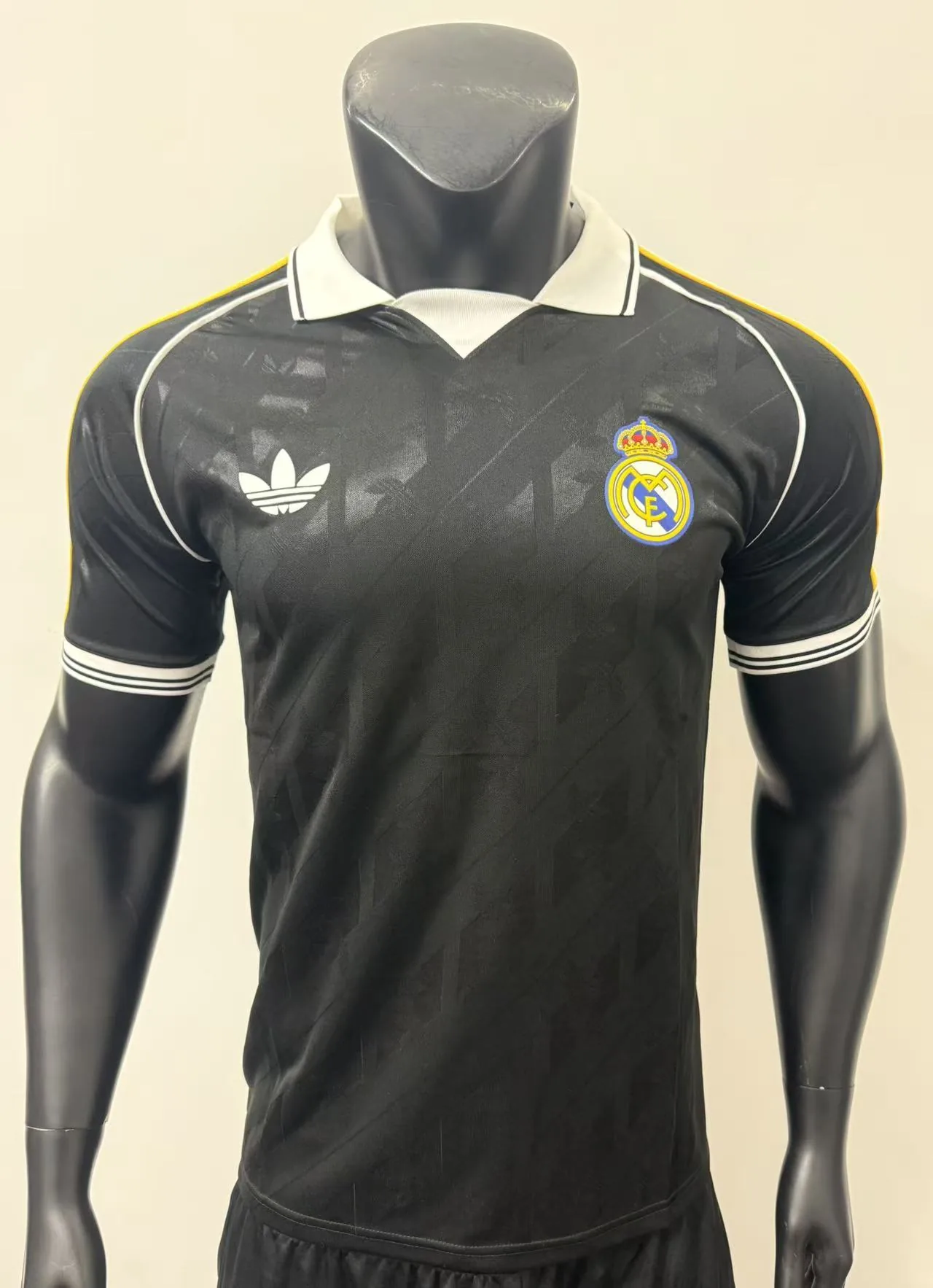 Real Madrid 26/27 Retro Shirt Black