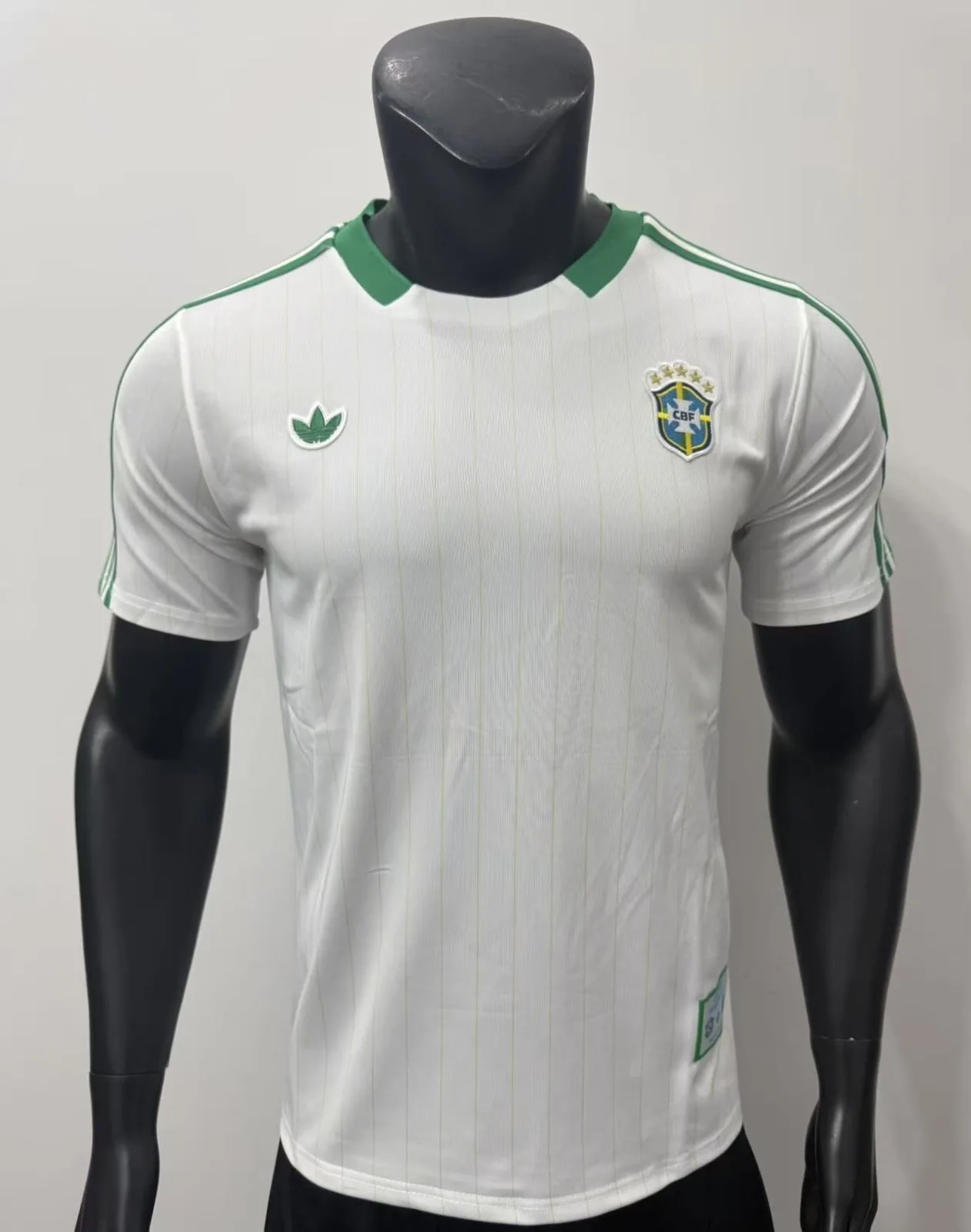 Brasil Camiseta 26/27 Retro de Rayas Blanca y Verde