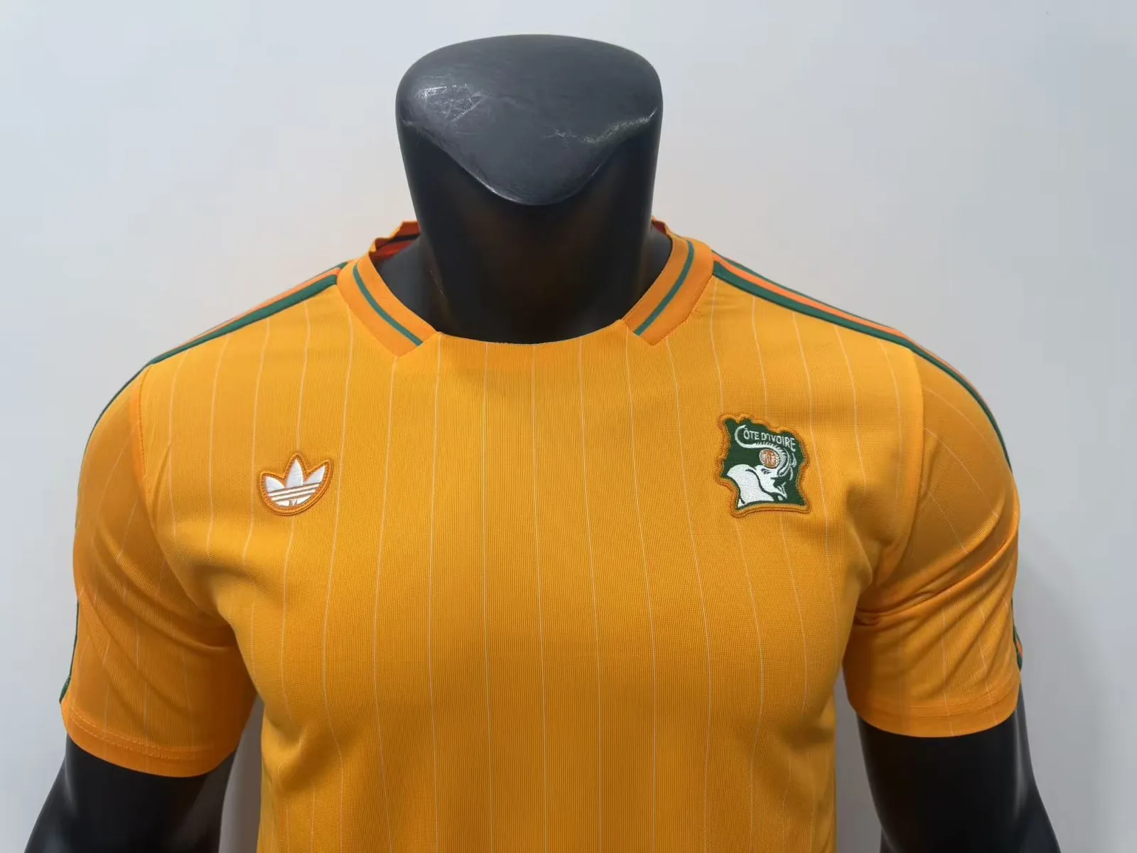 Ivory Coast 26/27 Retro Shirt Pinstripe — 2