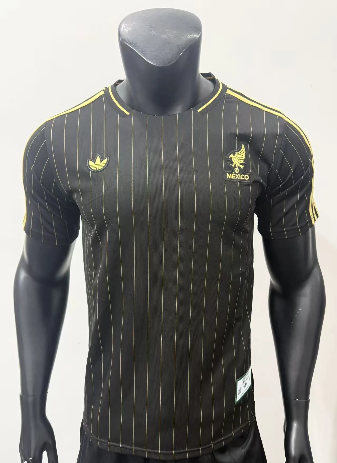 Mexico 26/27 Retro Shirt Pinstripe Black