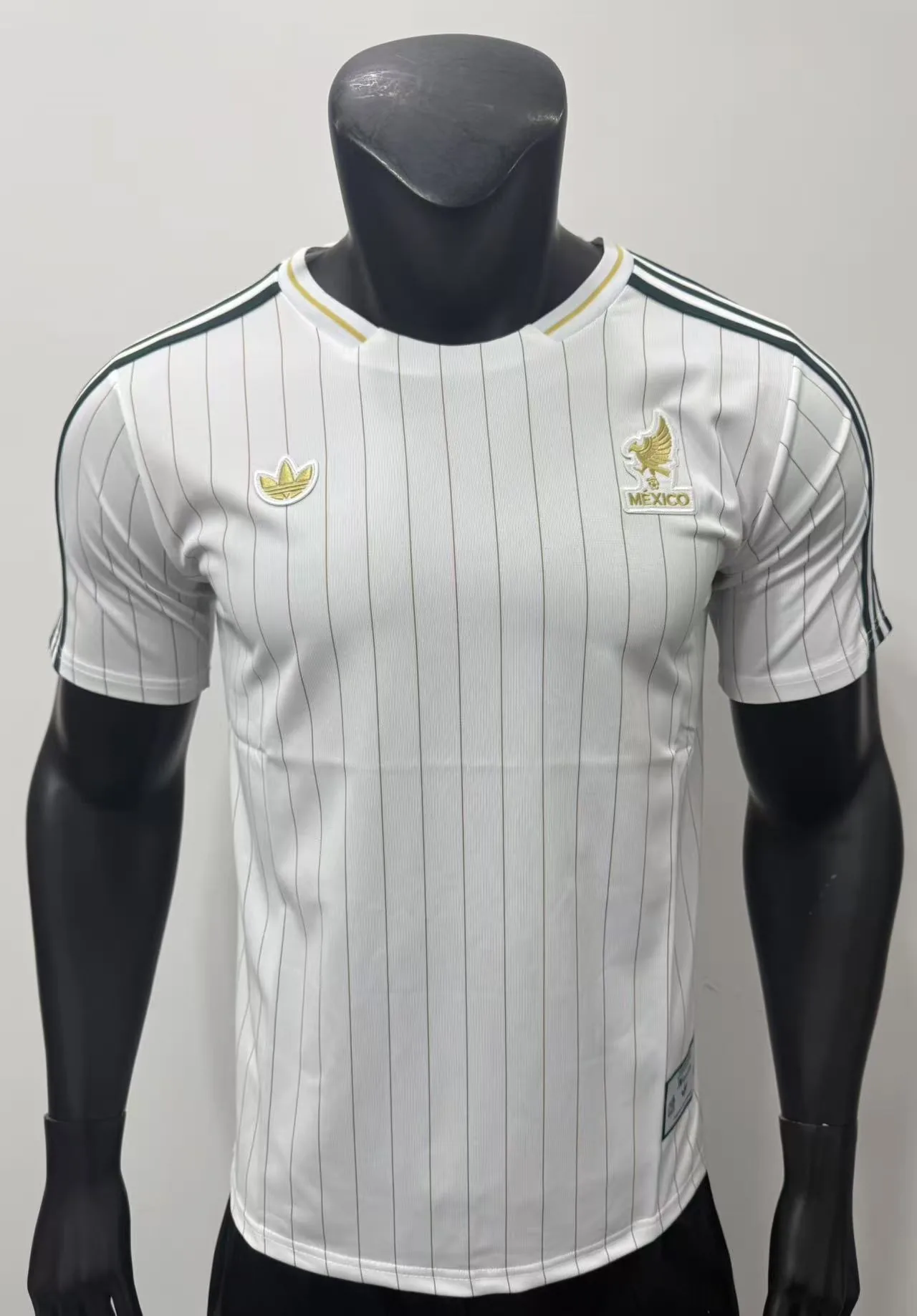 Mexico 26/27 Retro Shirt Pinstripe White