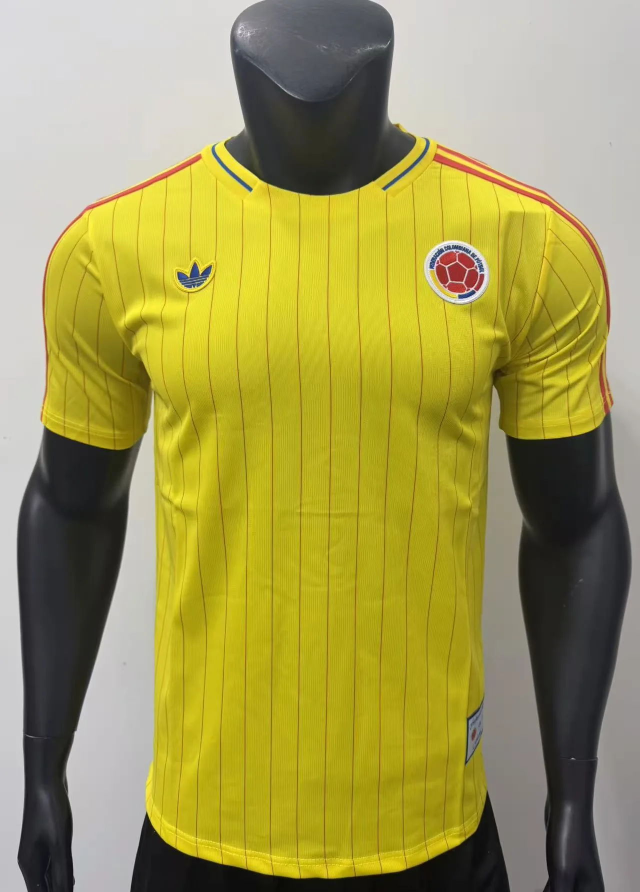 Colombia Camiseta 26/27 Retro de Rayas Amarilla