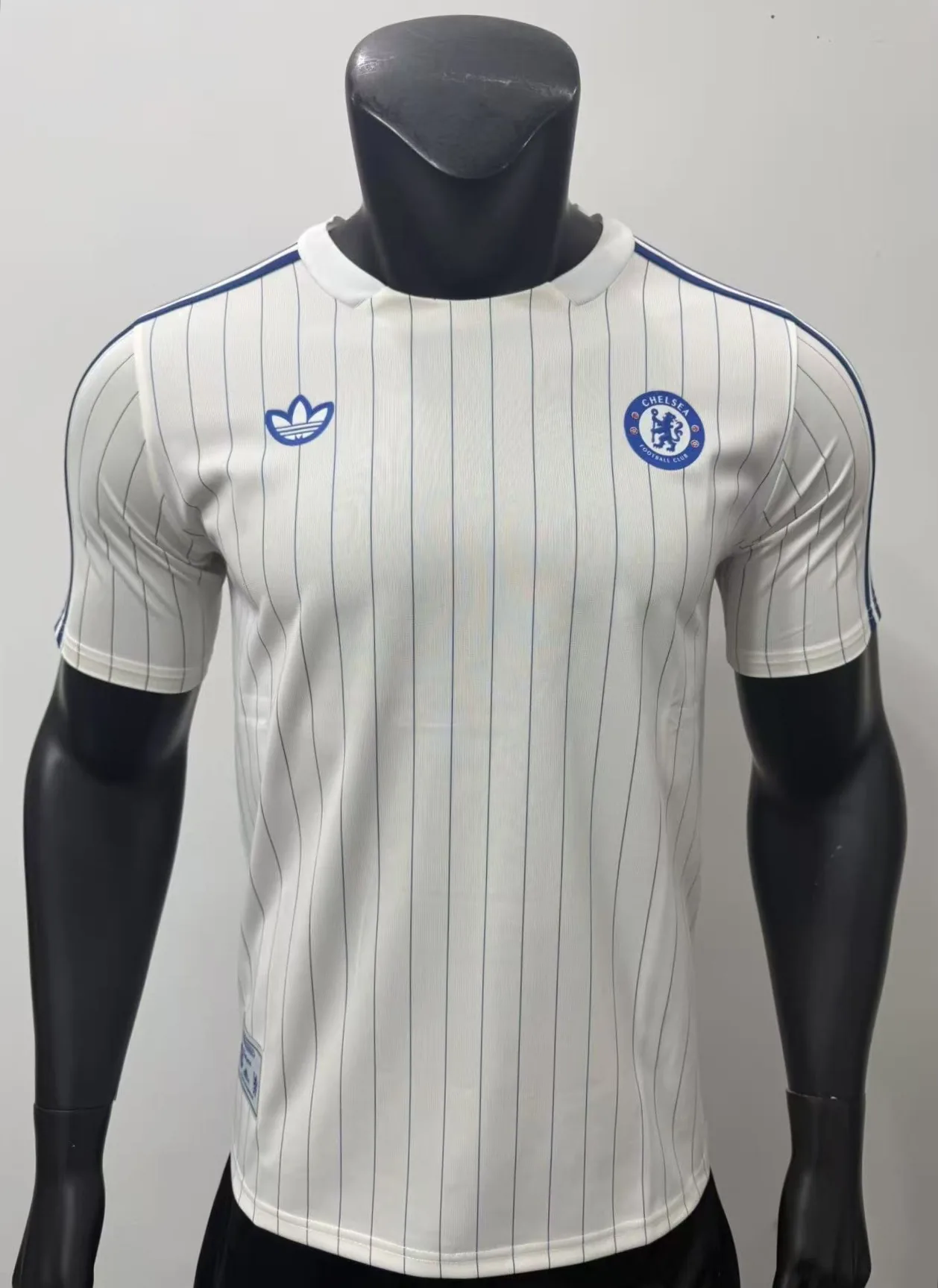 Chelsea Maillot 26/27 Rétro à Rayures Blanc
