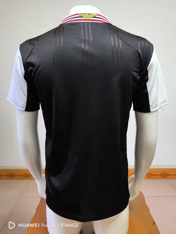 Benfica 1997/98 Away Shirt Black