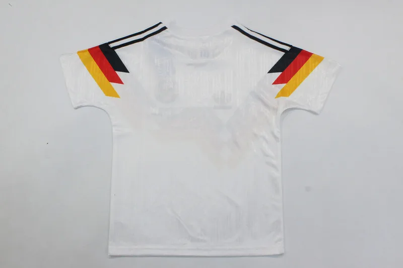 Germany 2016/28 Home Kids Kit — 2