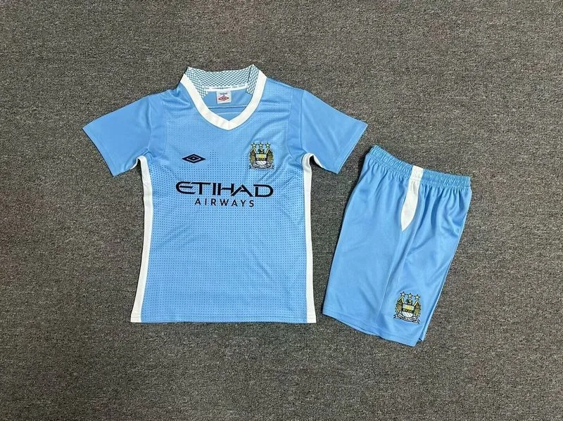 Manchester City 2011/12 Home Kids Kit