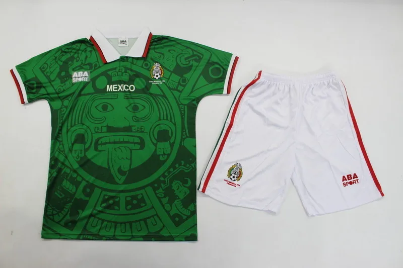 Mexico 2016/28 Home Kids Kit