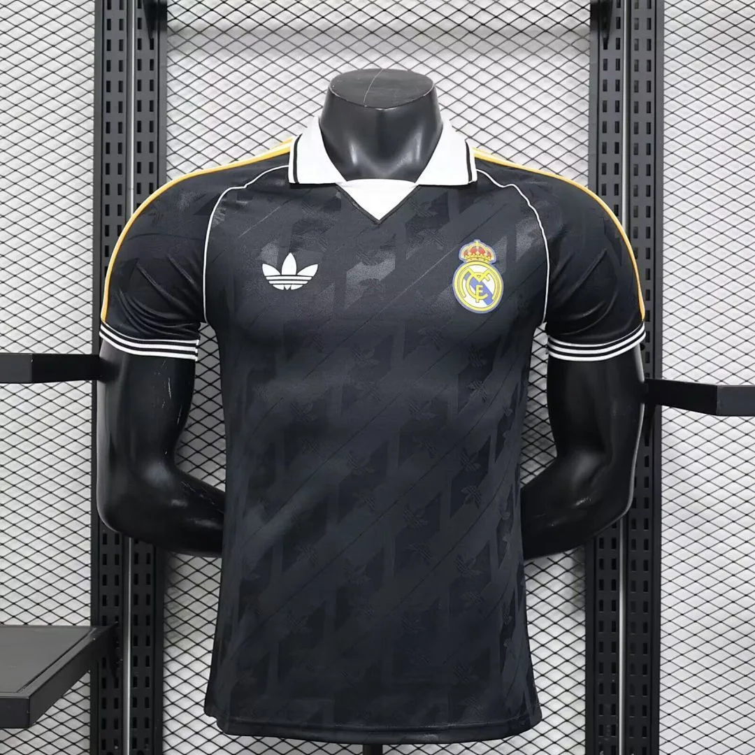 Real Madrid 2026/27 Maillot Version Joueur Édition Spéciale Black